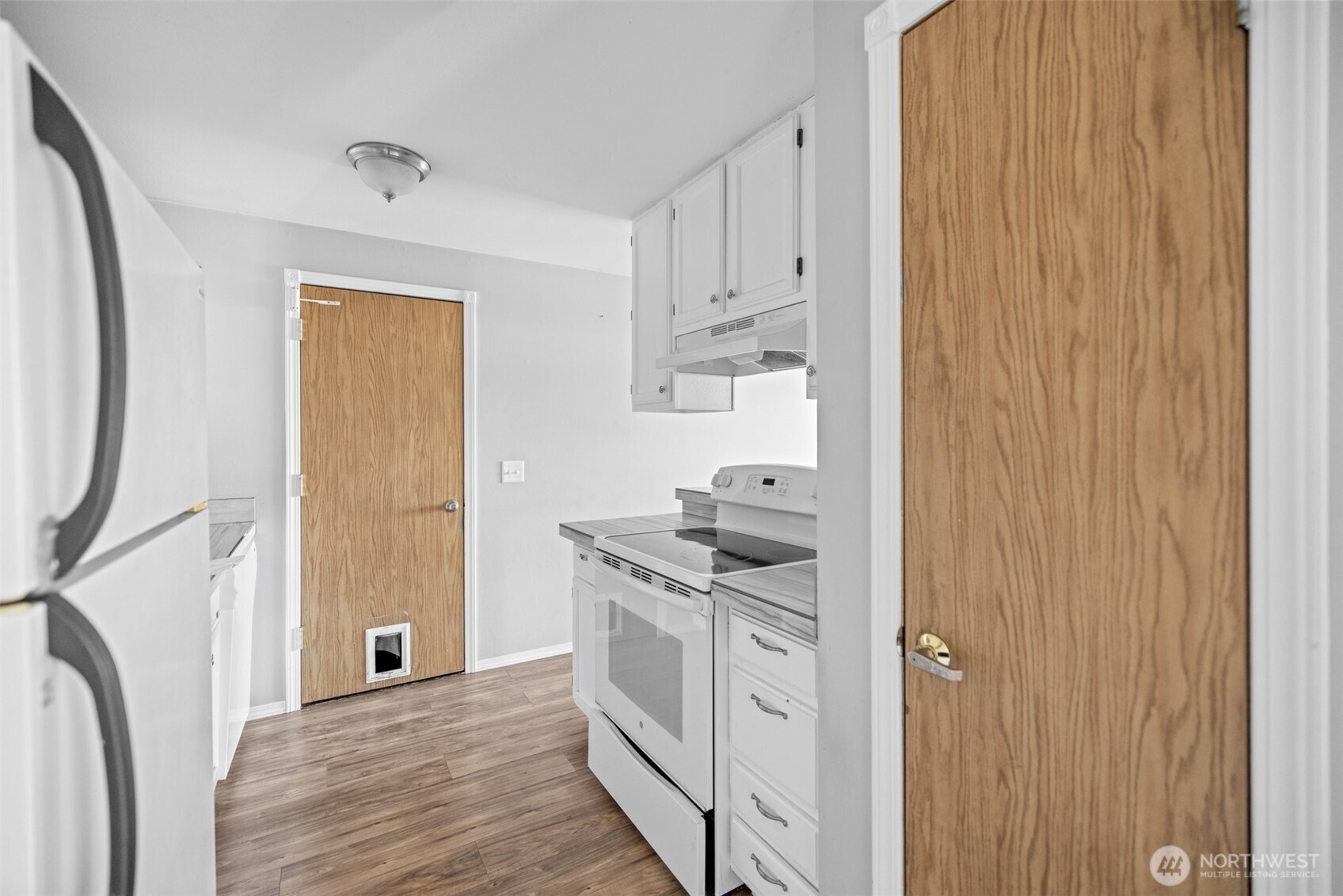 1014 W Spruce Street Property Photo 10