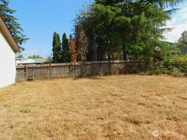 1014 W Spruce Street Property Photo 24