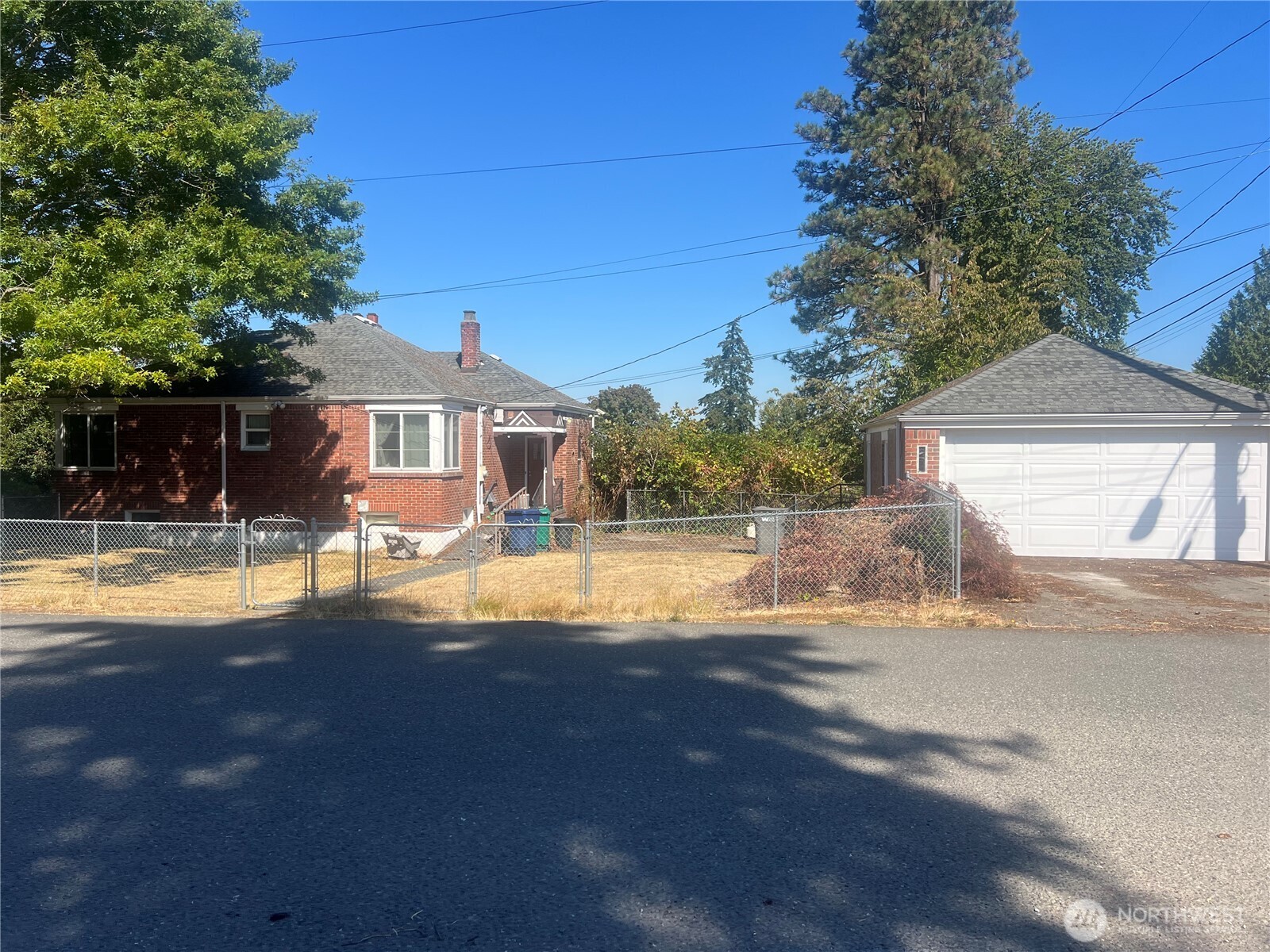 10456 18th Avenue Property Photo 2