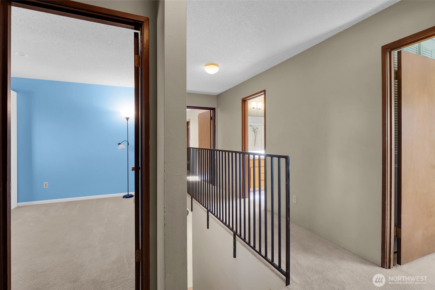 1141 E Hill Place Property Photo 20
