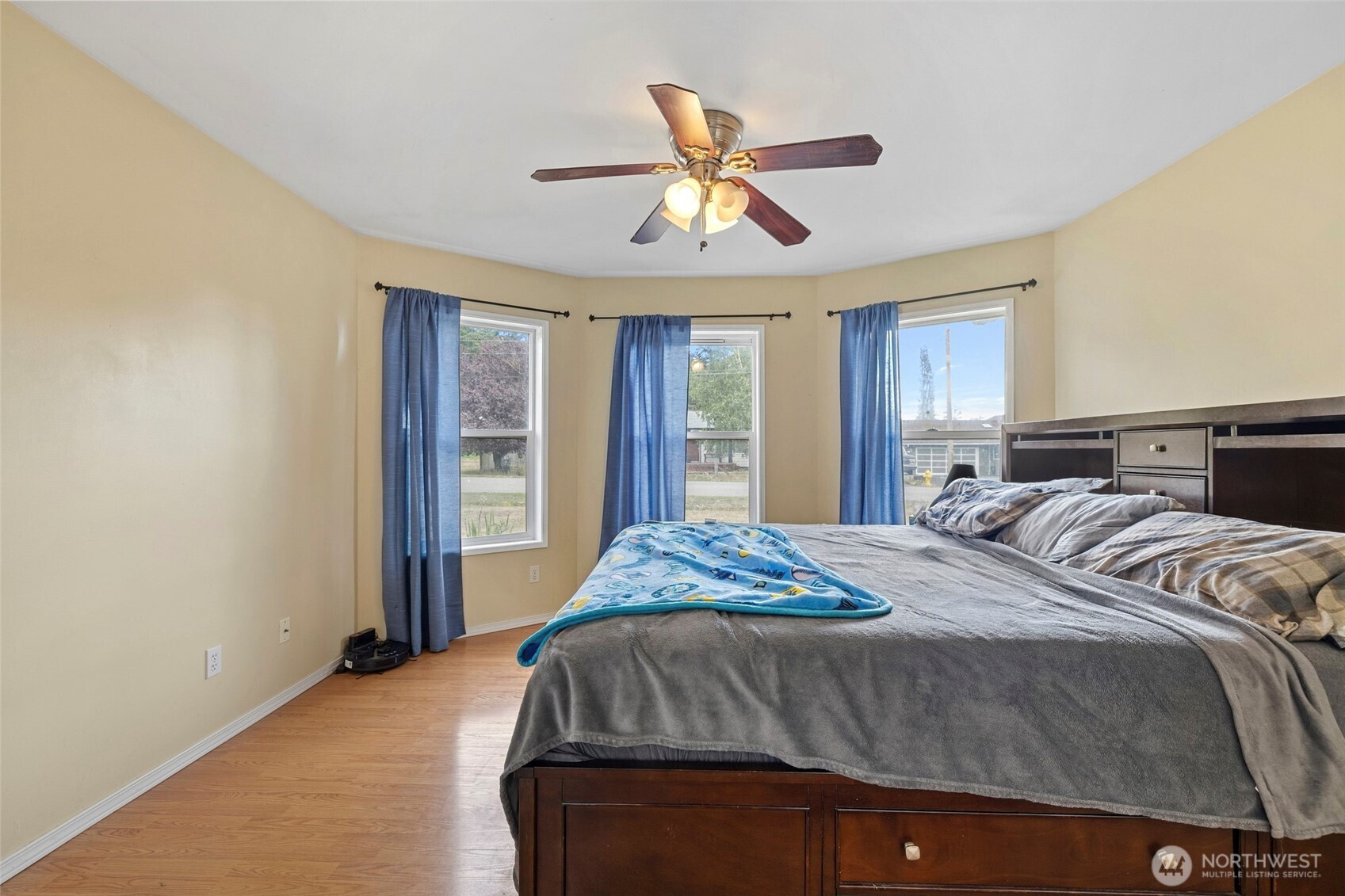 957 Donald Avenue Property Photo 12