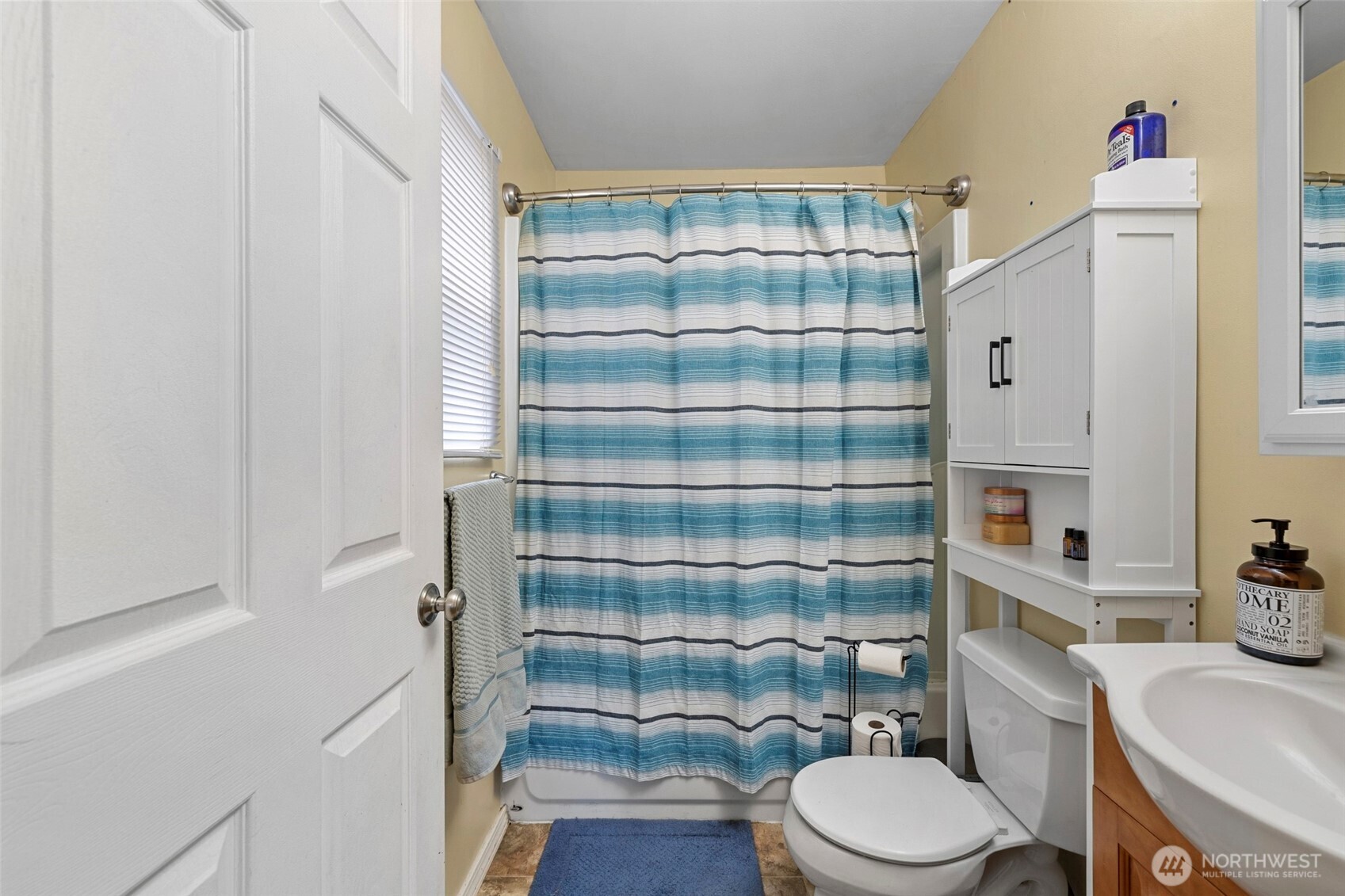 957 Donald Avenue Property Photo 15
