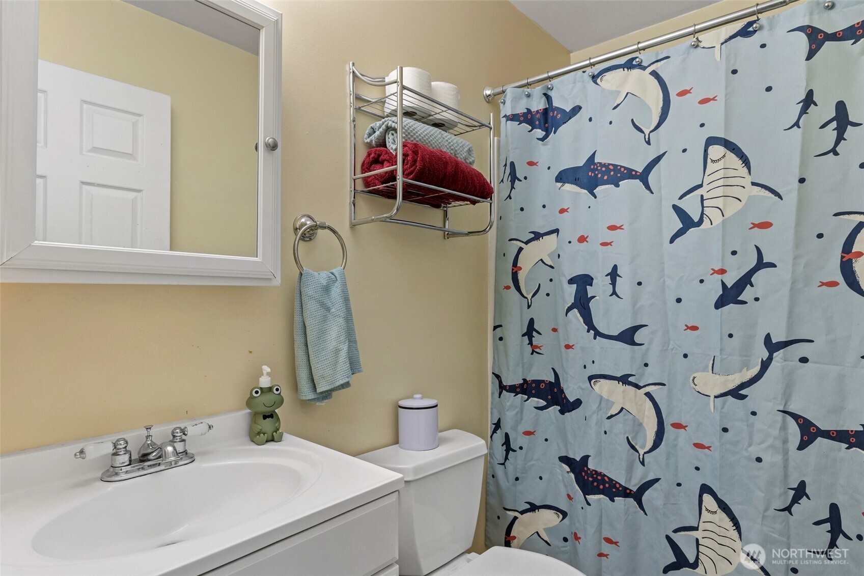 957 Donald Avenue Property Photo 17