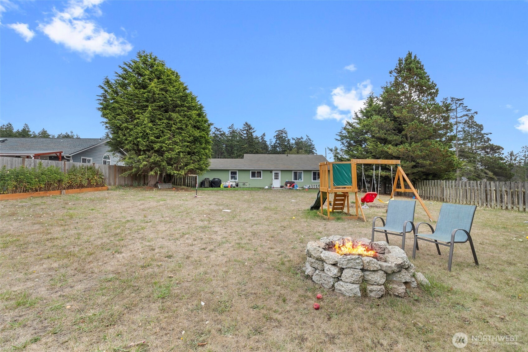 957 Donald Avenue Property Photo 22