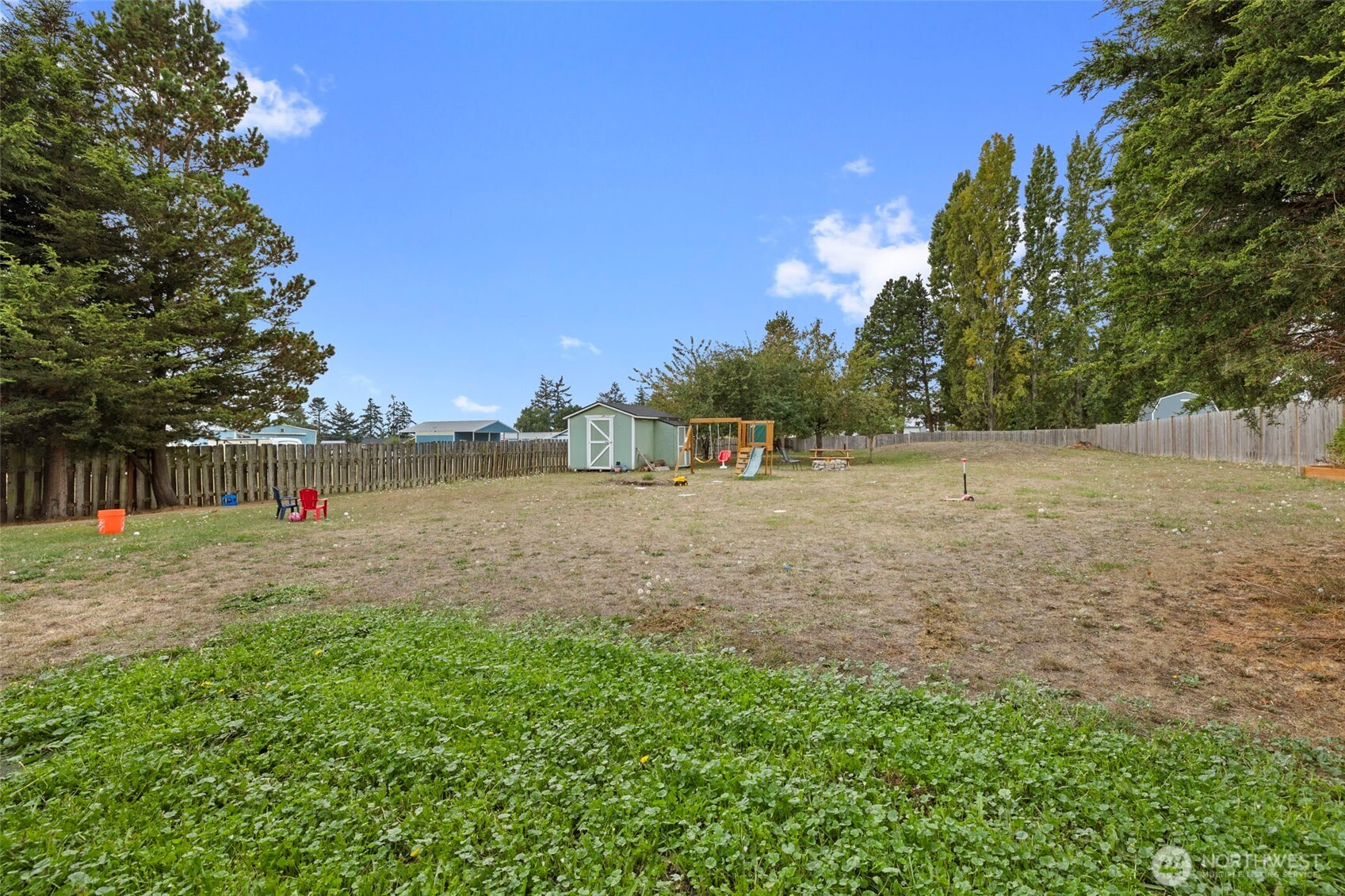 957 Donald Avenue Property Photo 23