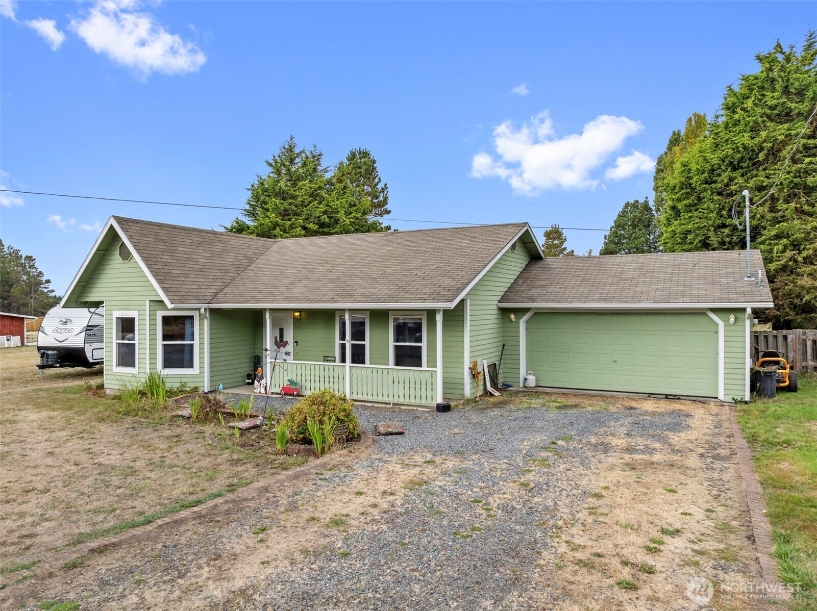 957 Donald Avenue Property Photo 33