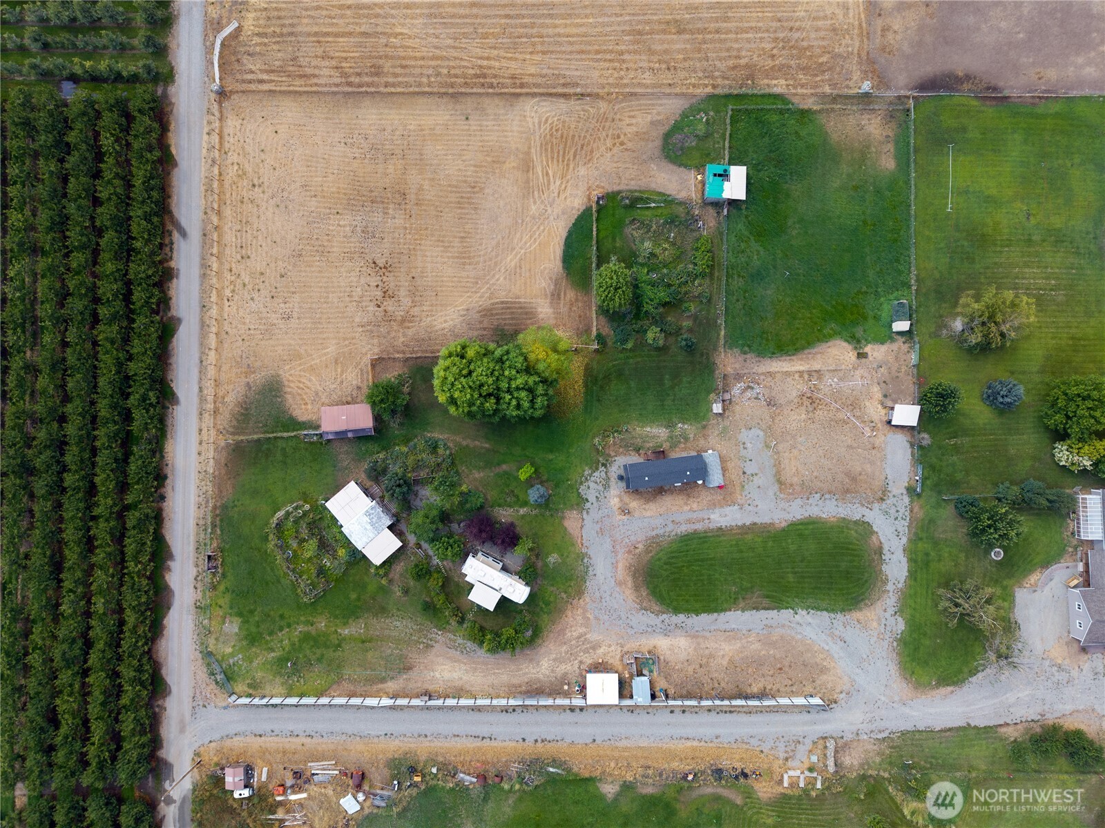 4 Peacock Lane Property Photo 18