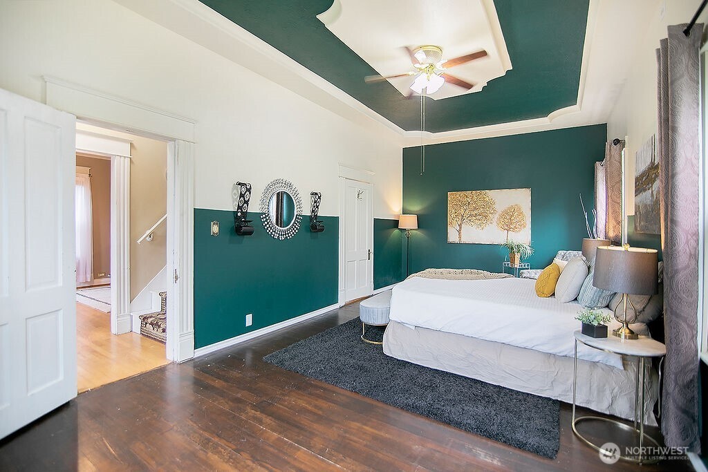 656 Davidson Avenue Property Photo 15