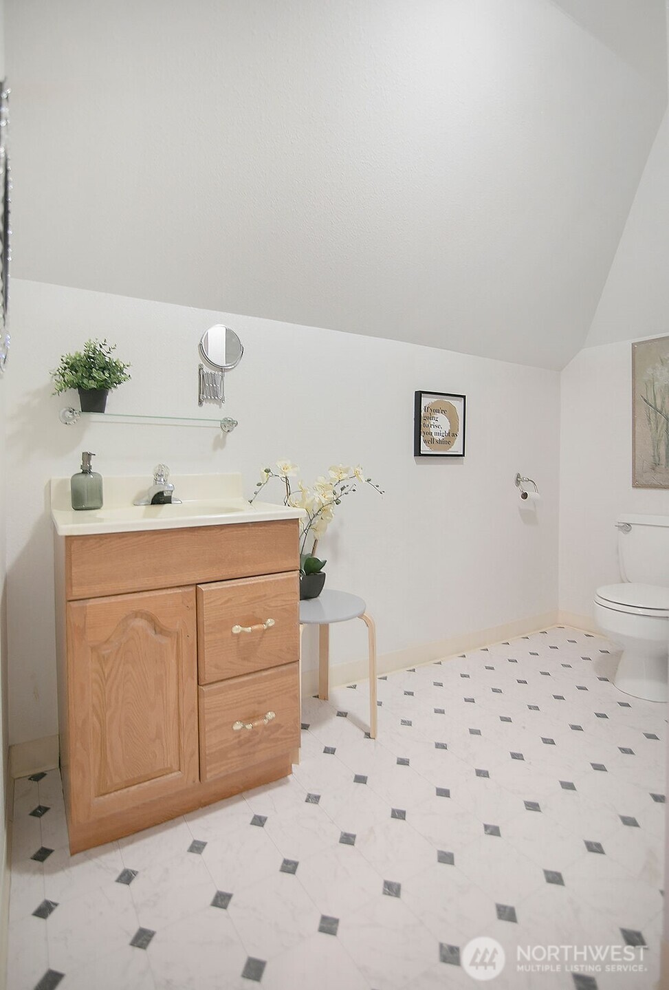 656 Davidson Avenue Property Photo 30