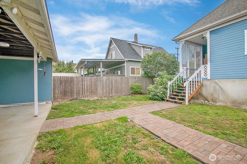 656 Davidson Avenue Property Photo 34