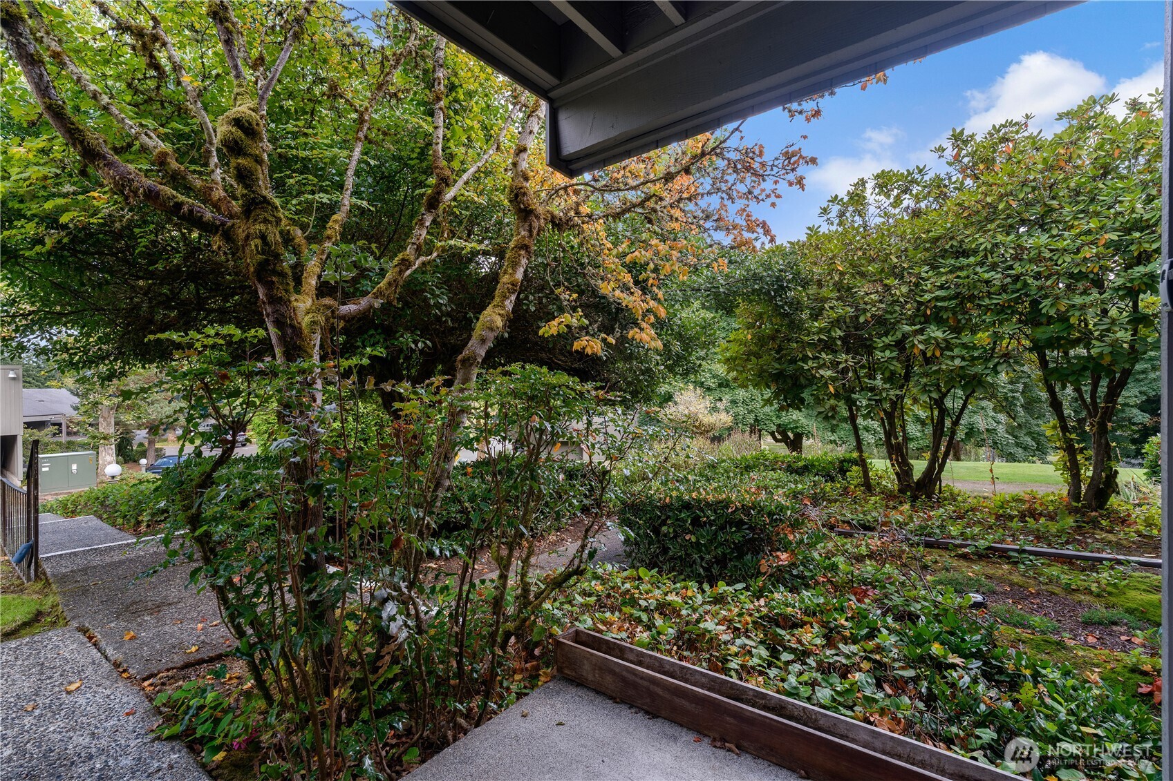 6581 137th Place 482 Property Photo 3