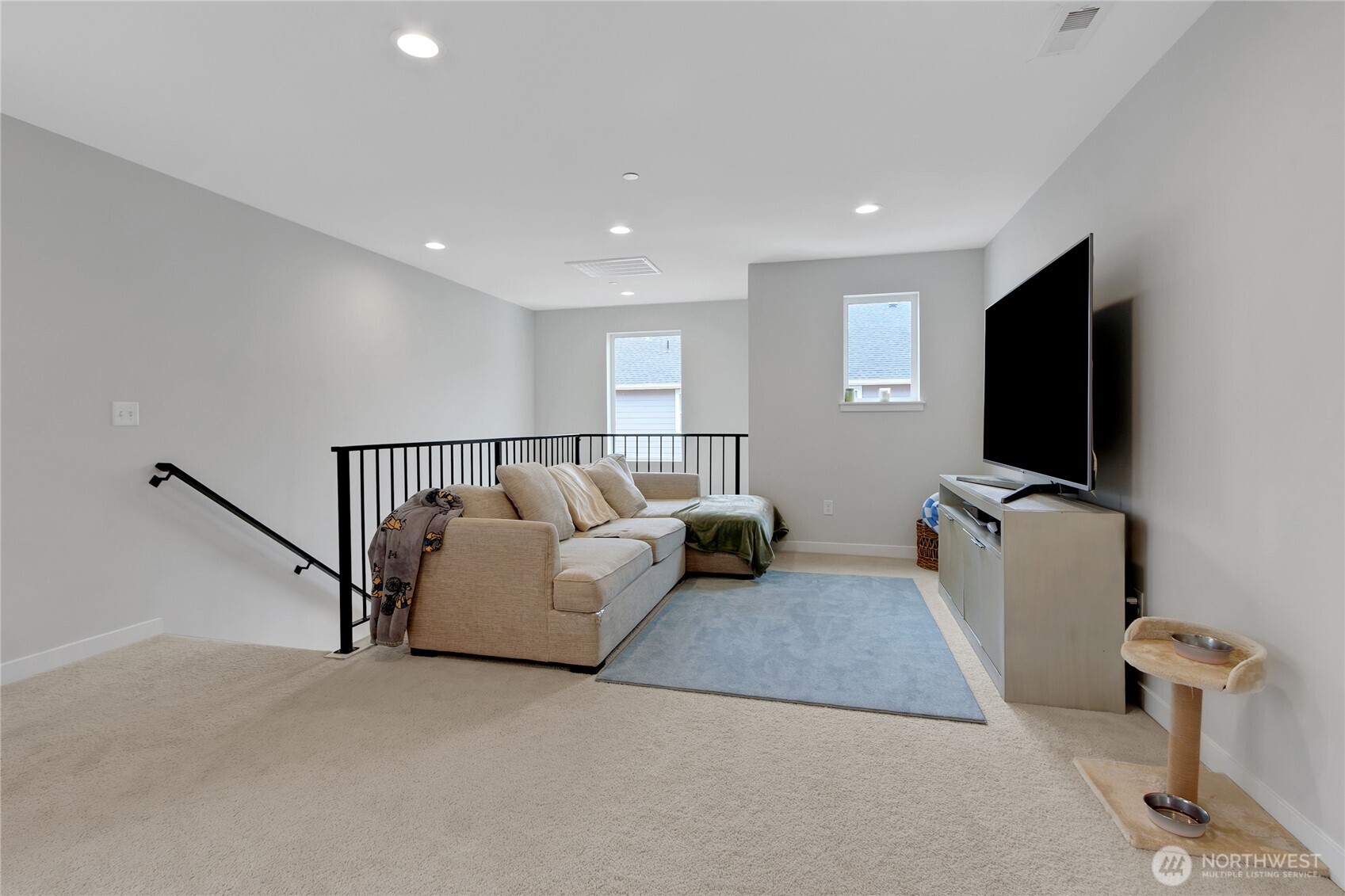 9810 201st Street Ct Property Photo 19