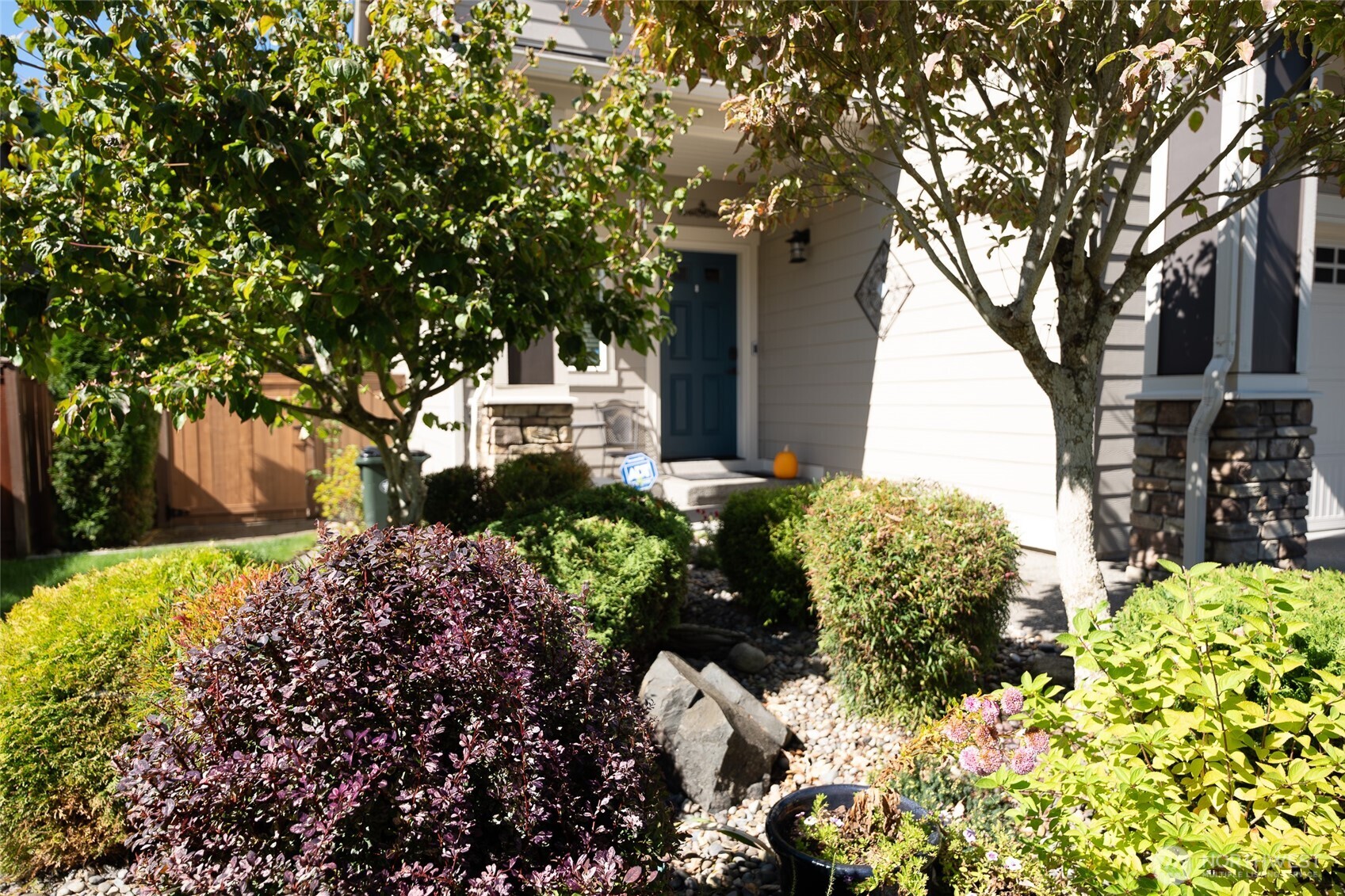3843 Southlake Drive Property Photo 3