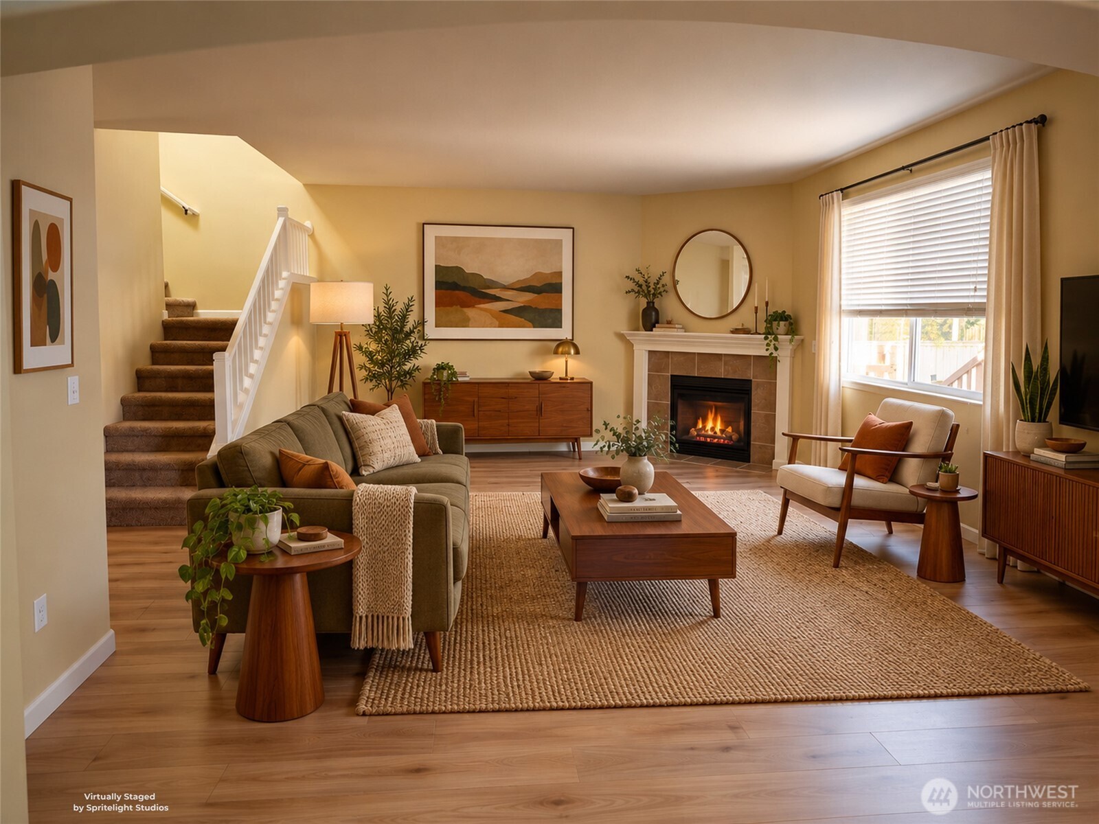 3843 Southlake Drive Property Photo 4