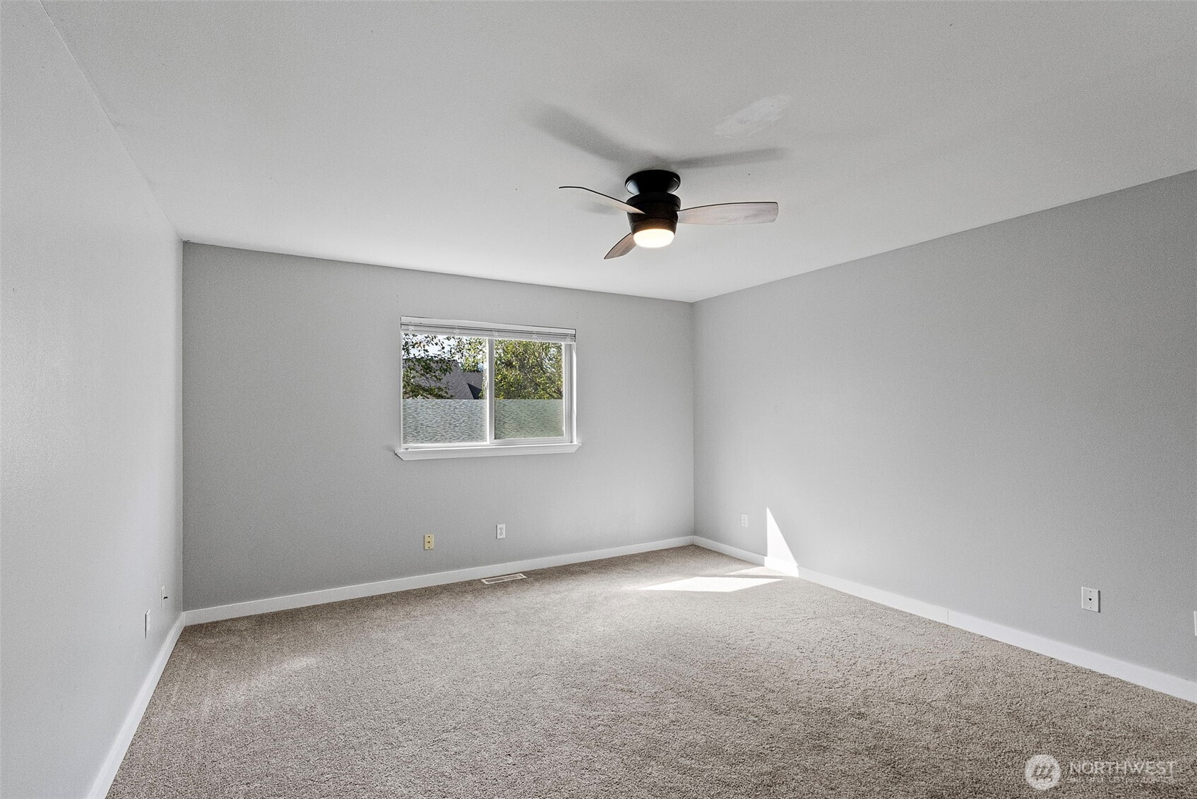 2008 Becky Avenue Property Photo 18