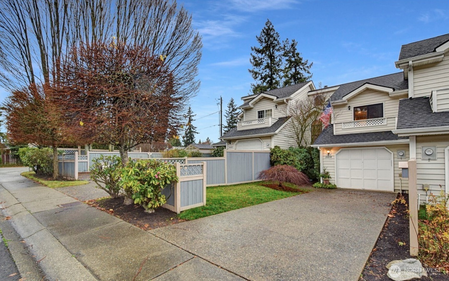18604 48th Place Property Photo 1