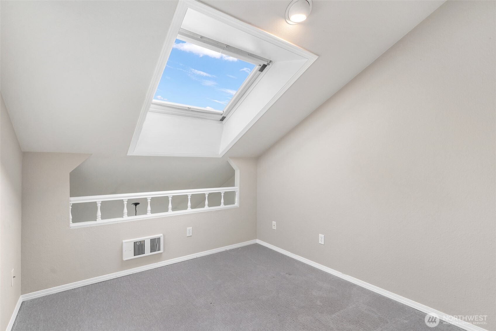 18604 48th Place Property Photo 19