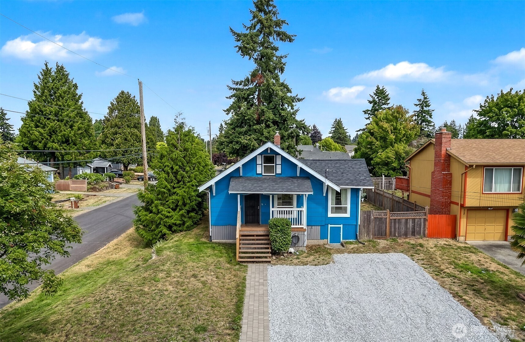 7401 S I Street Property Photo 1