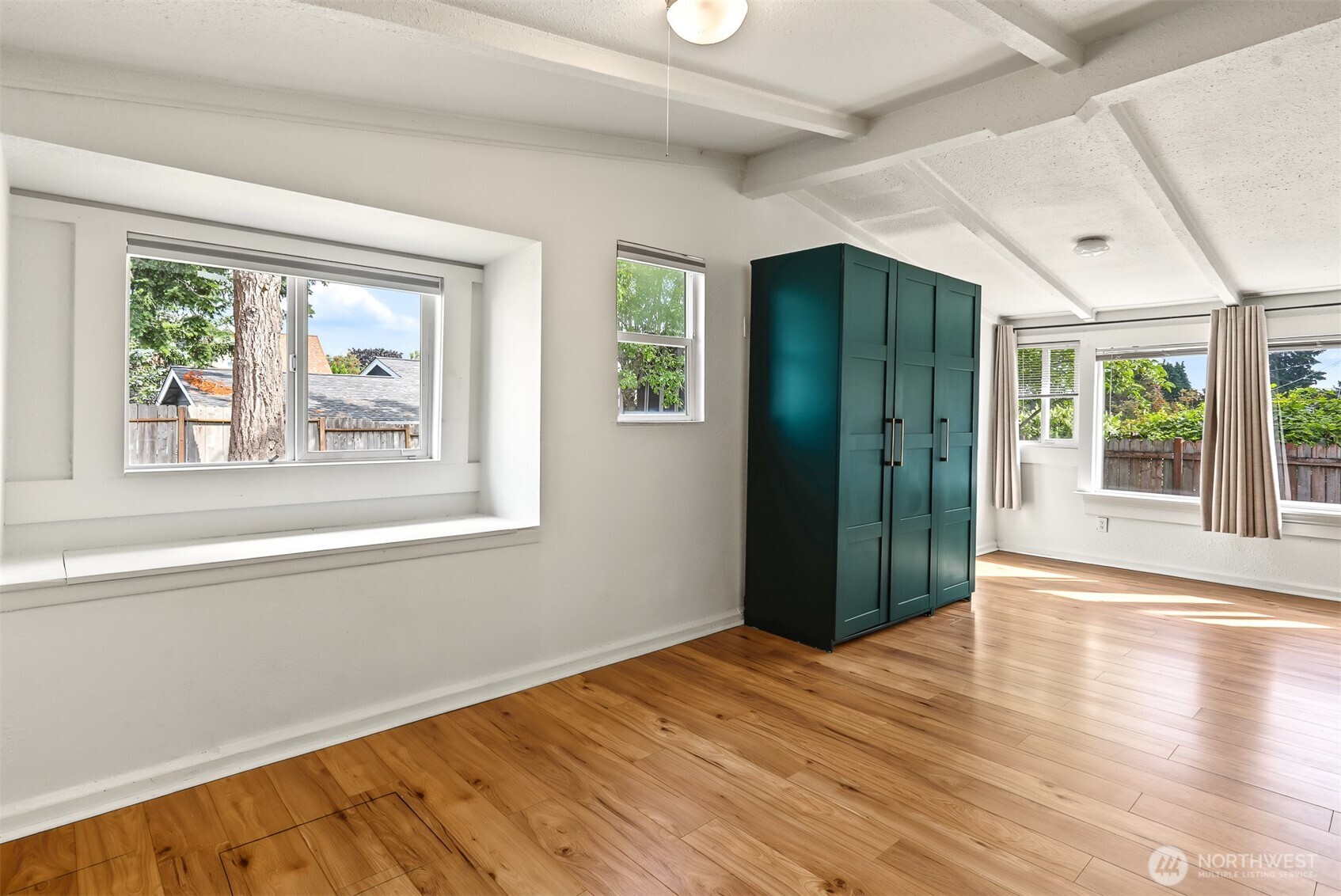 7401 S I Street Property Photo 13