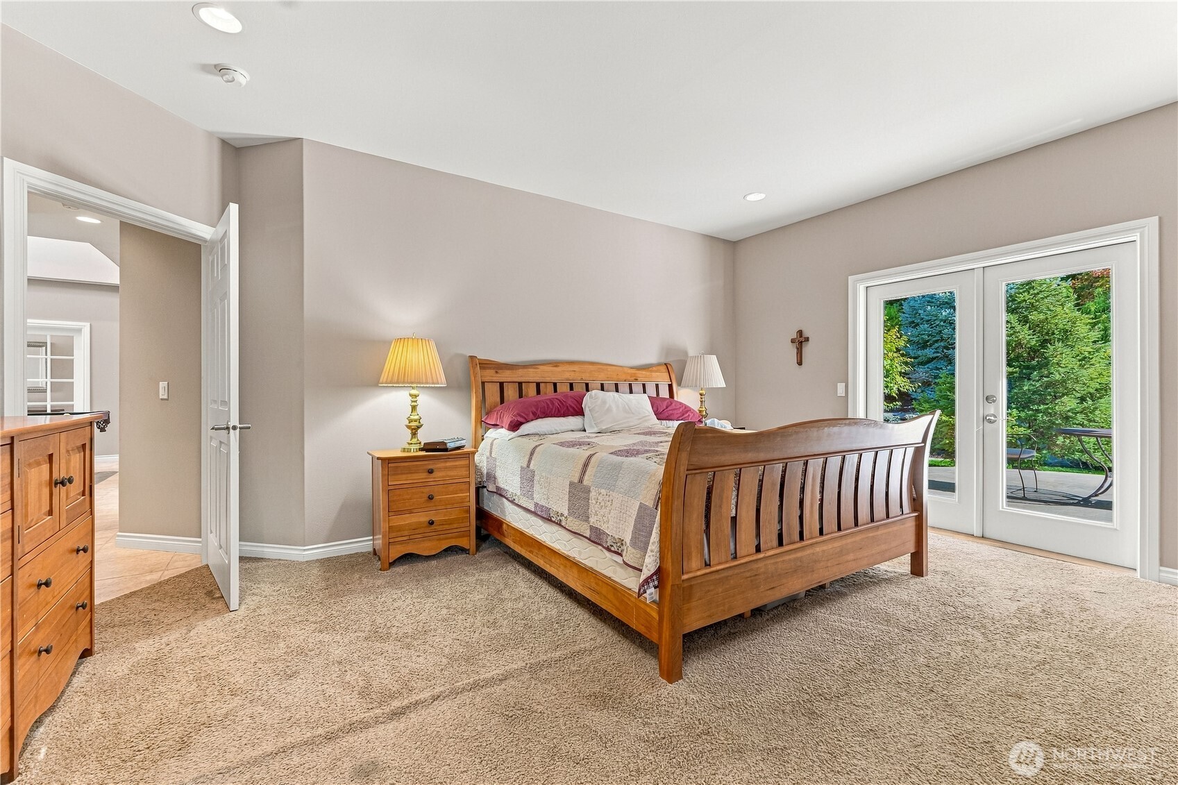 609 Ne 19th Street Property Photo 17