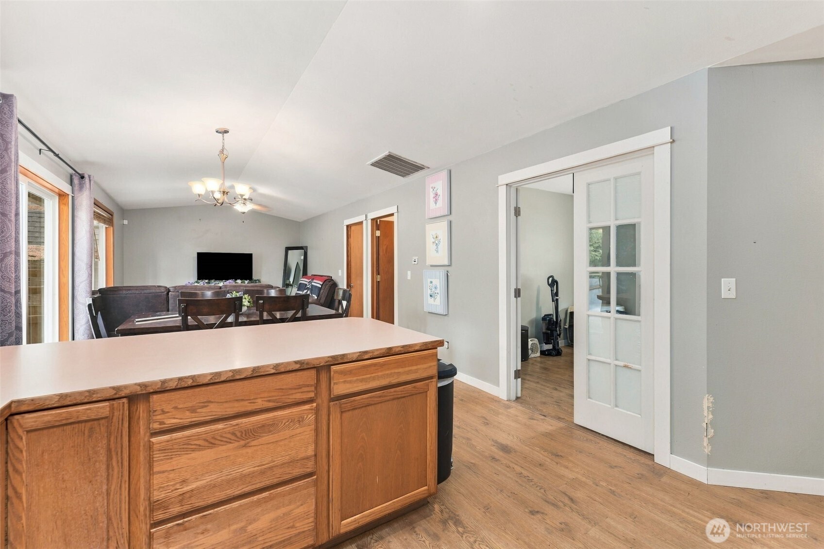 7721 Locust Avenue Property Photo 8