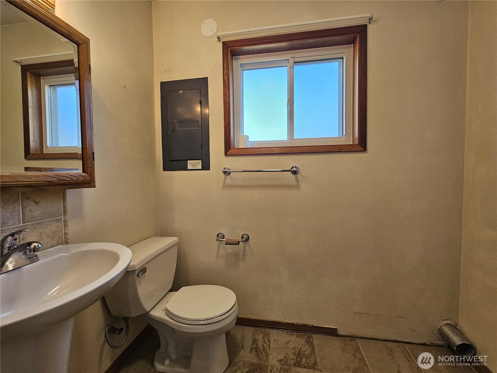 145 Hurd Road Property Photo 12