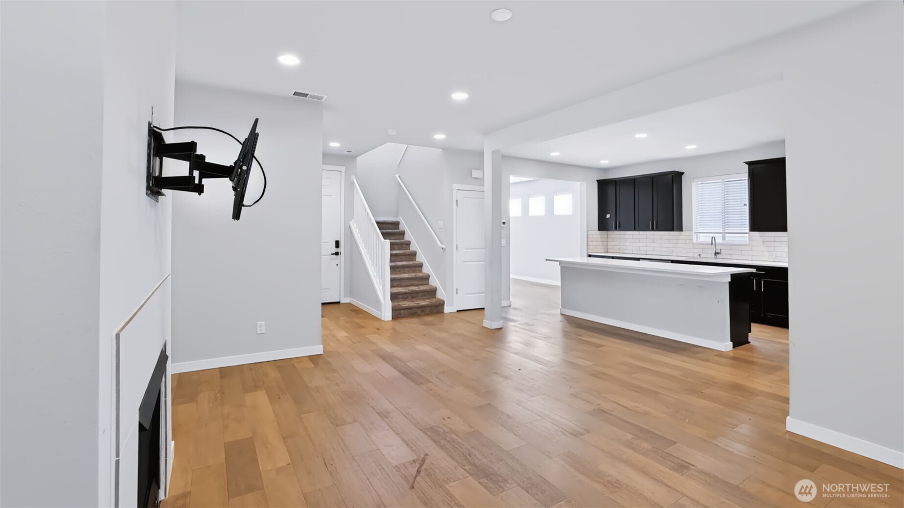 18801 124th Avenue Property Photo 5