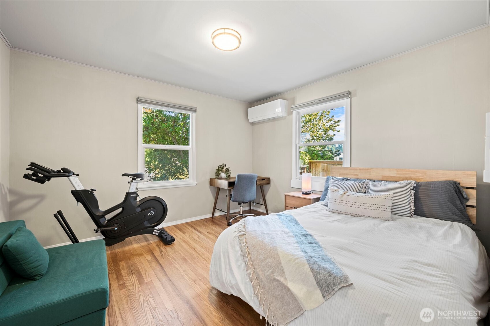 8225 22nd Place Property Photo 18