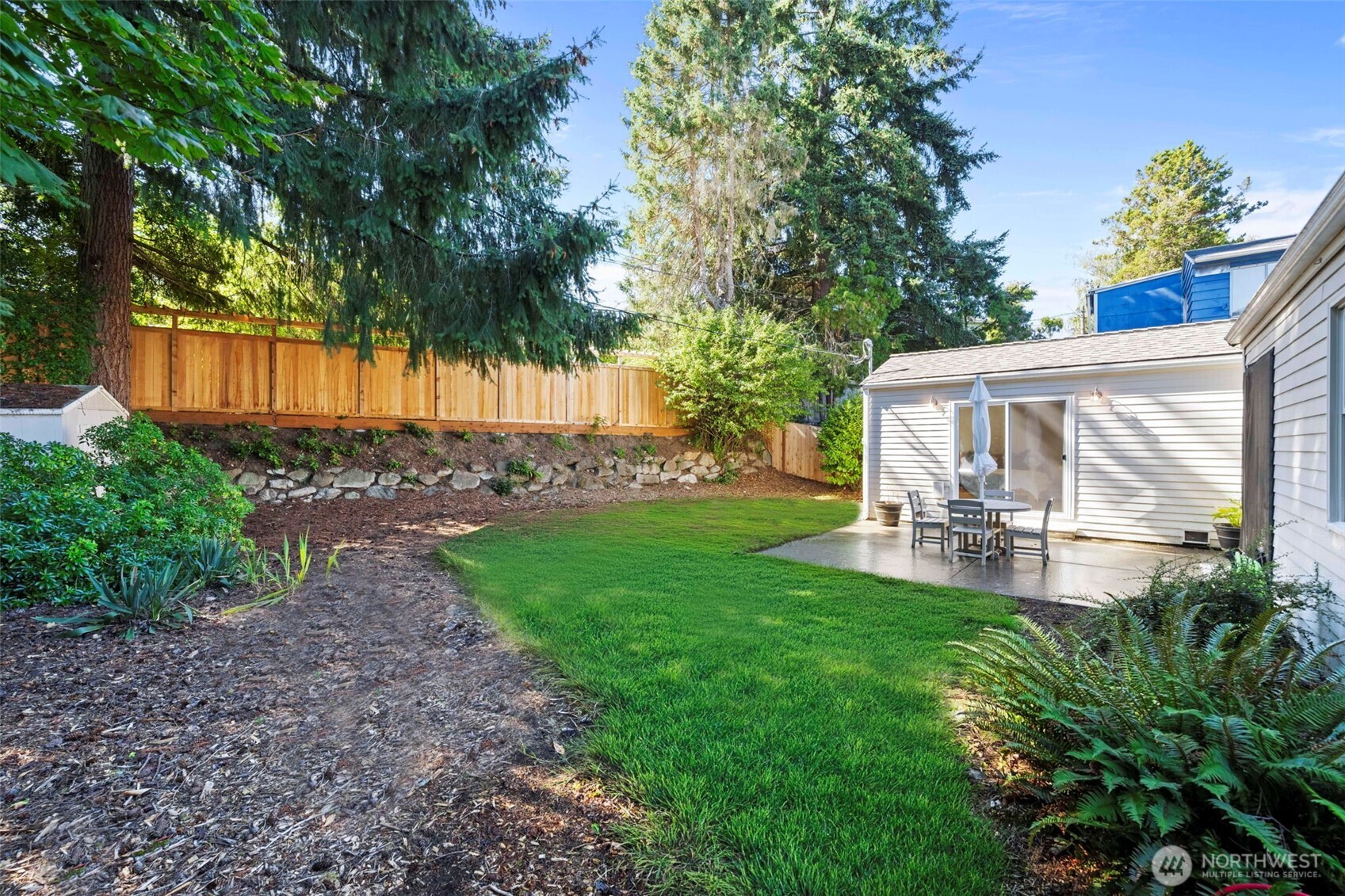 8225 22nd Place Property Photo 24