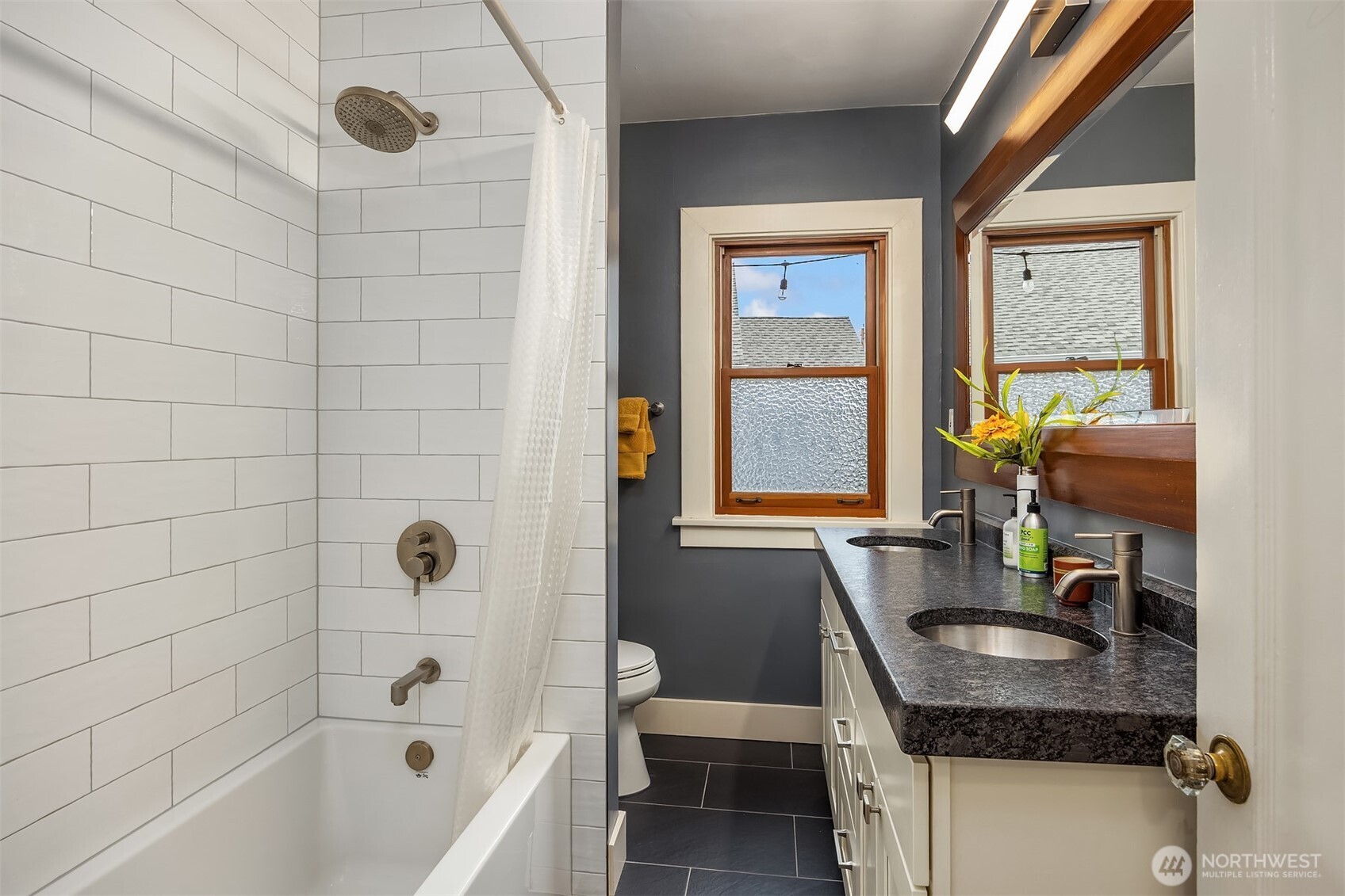 7426 Keen Way Property Photo 14