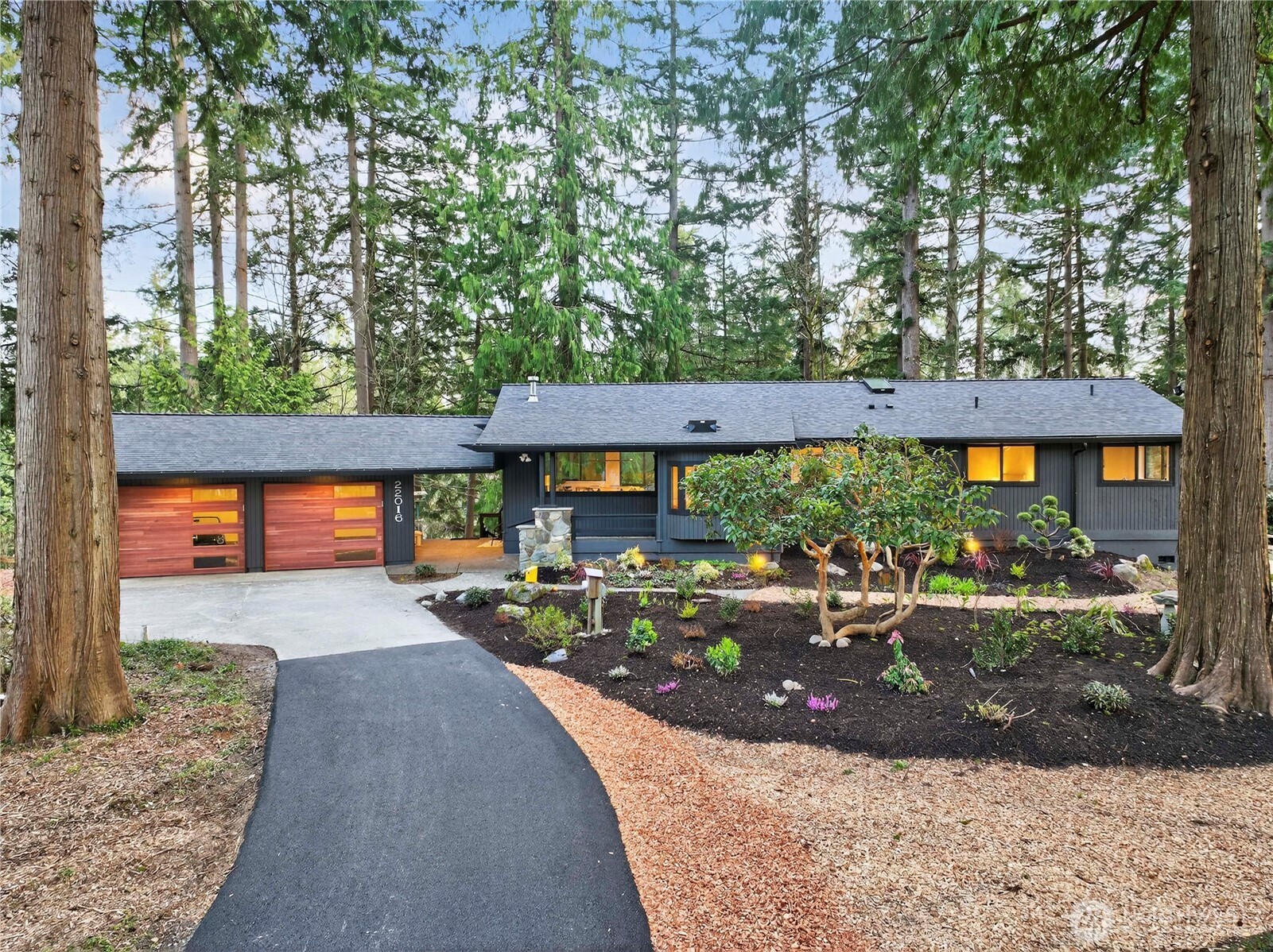 22016 Vine Road Property Photo 36