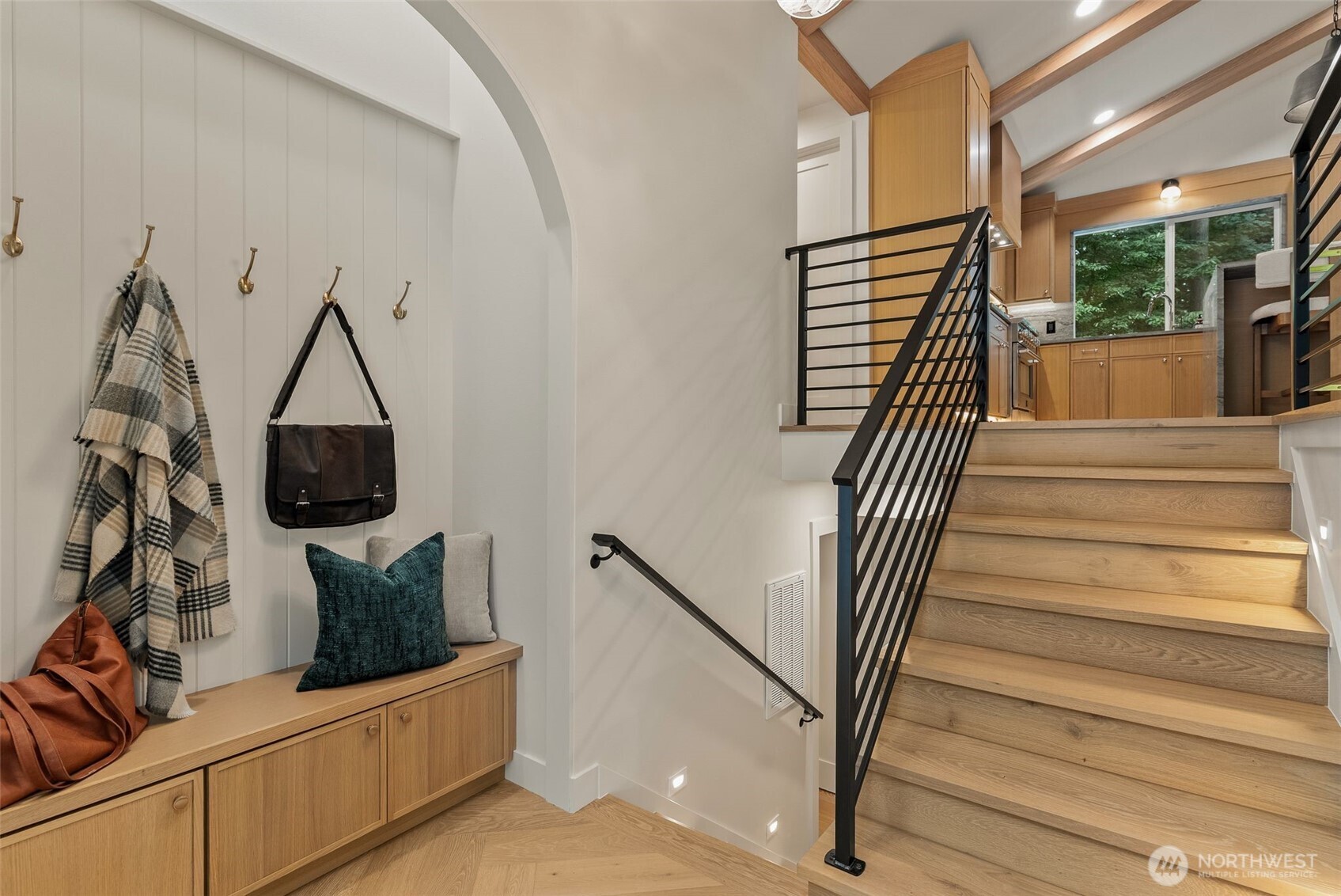 14313 116th Place Property Photo 6