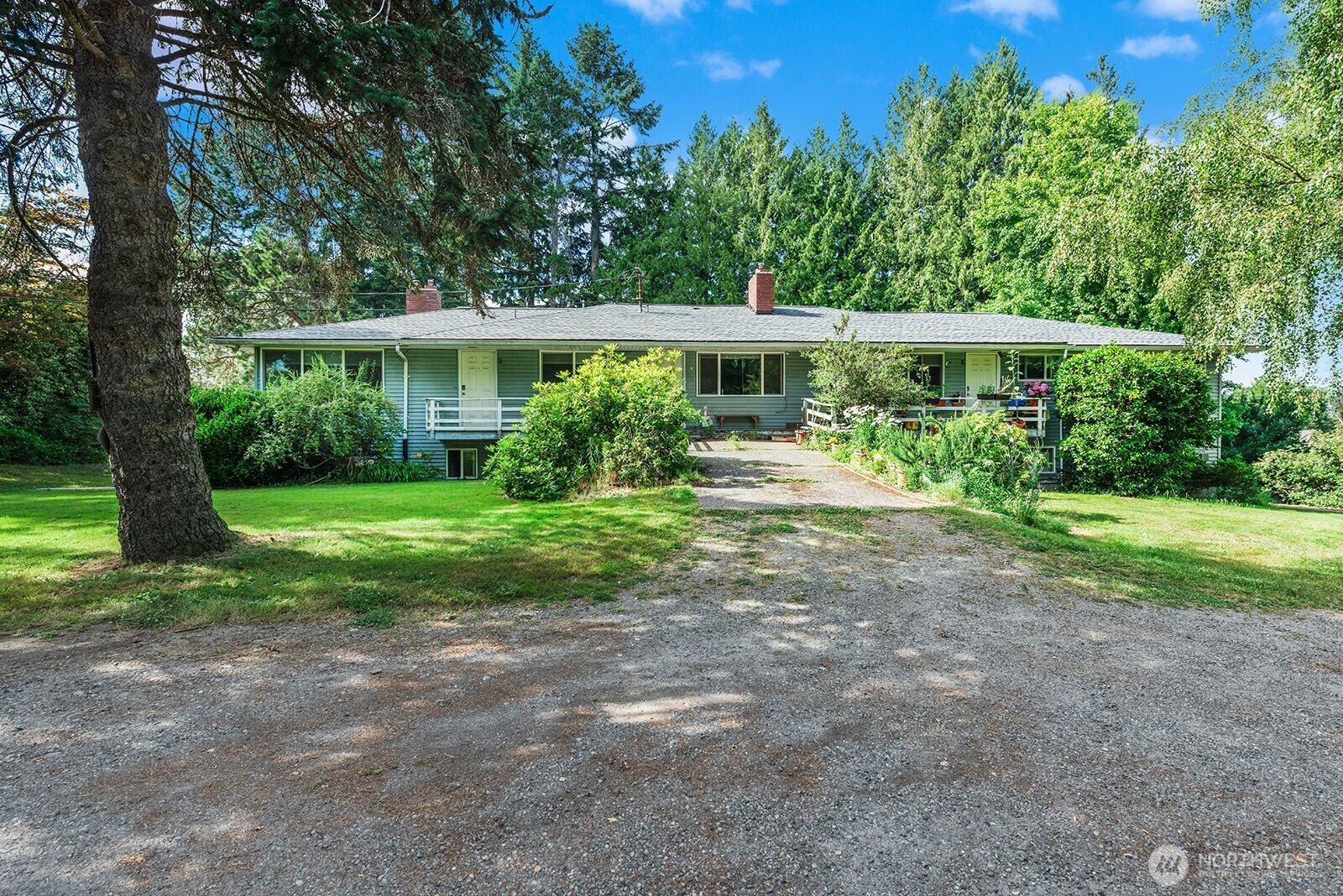 17416 97th Avenue Property Photo 3