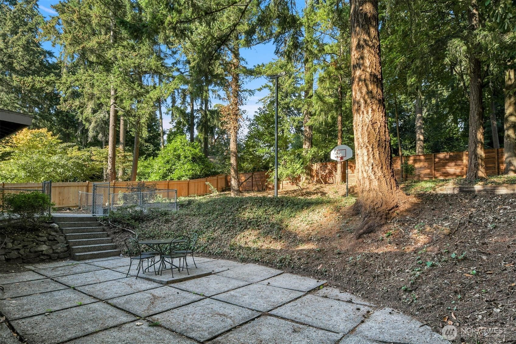 20842 2nd Place Property Photo 19