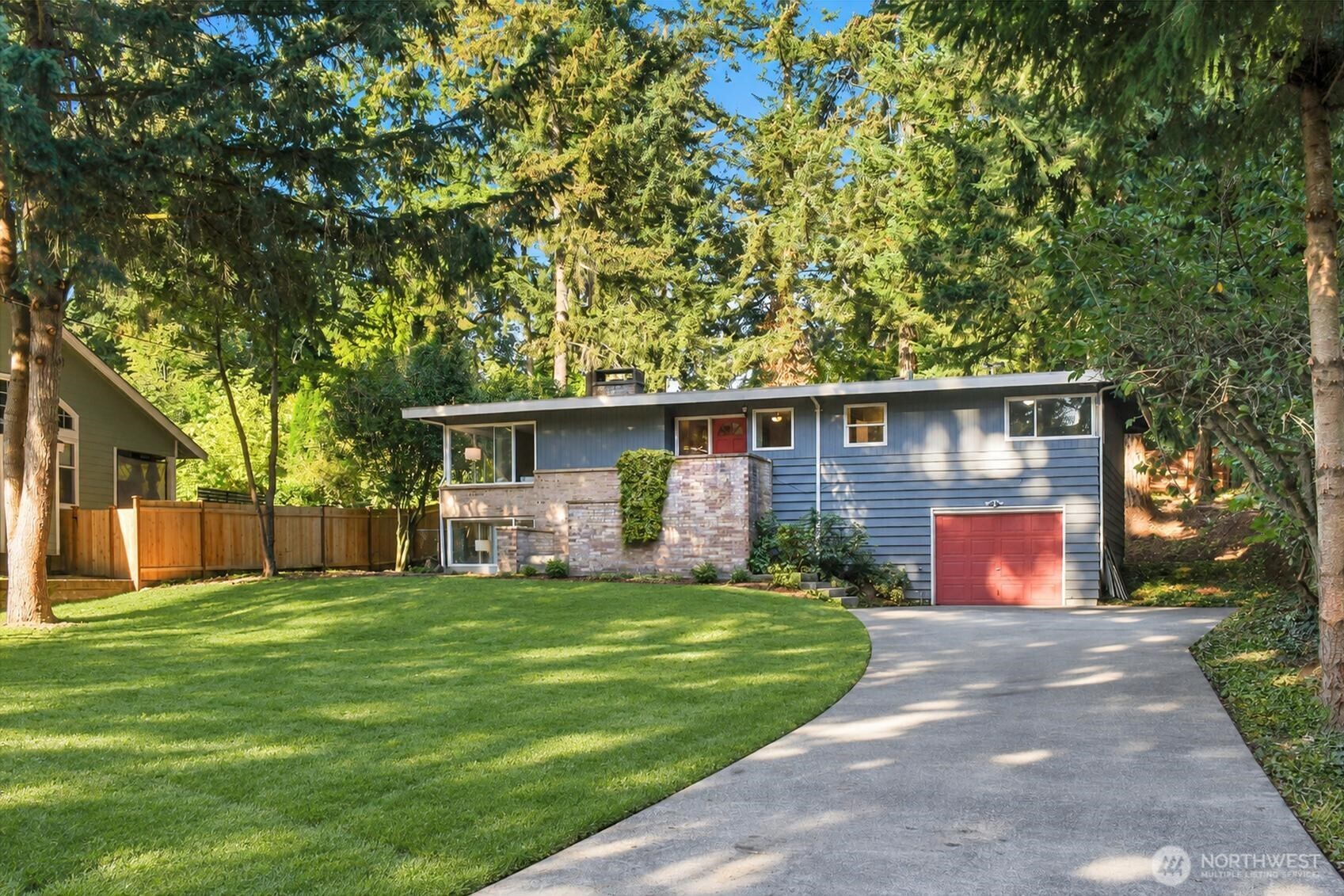 20842 2nd Place Property Photo 21