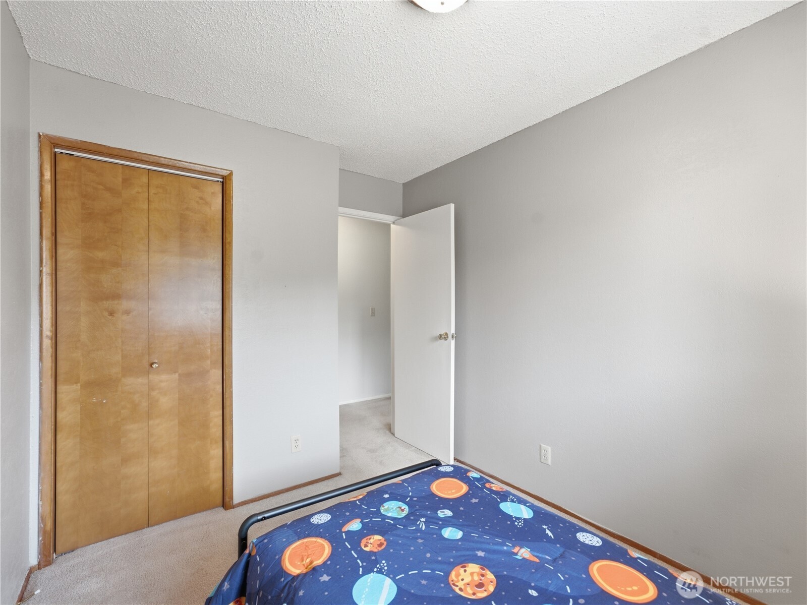 2446 N Ashland Avenue Property Photo 19