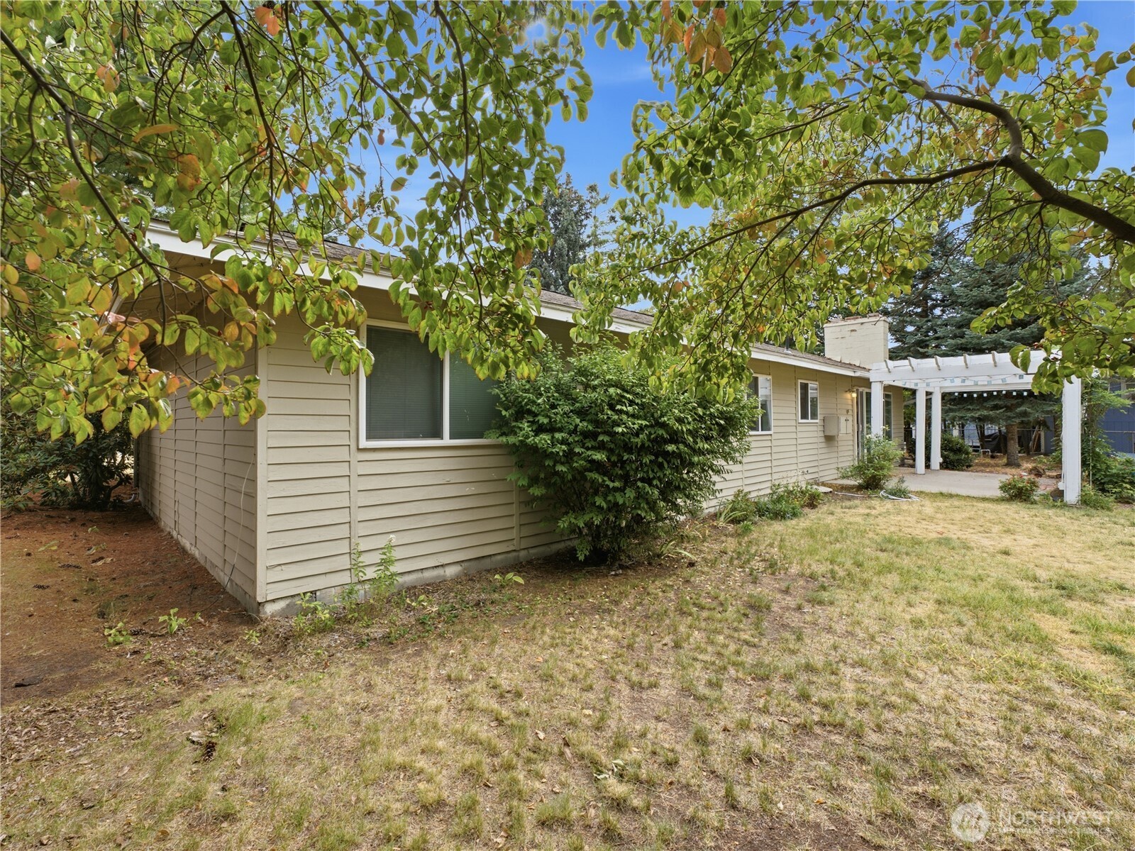 2446 N Ashland Avenue Property Photo 28