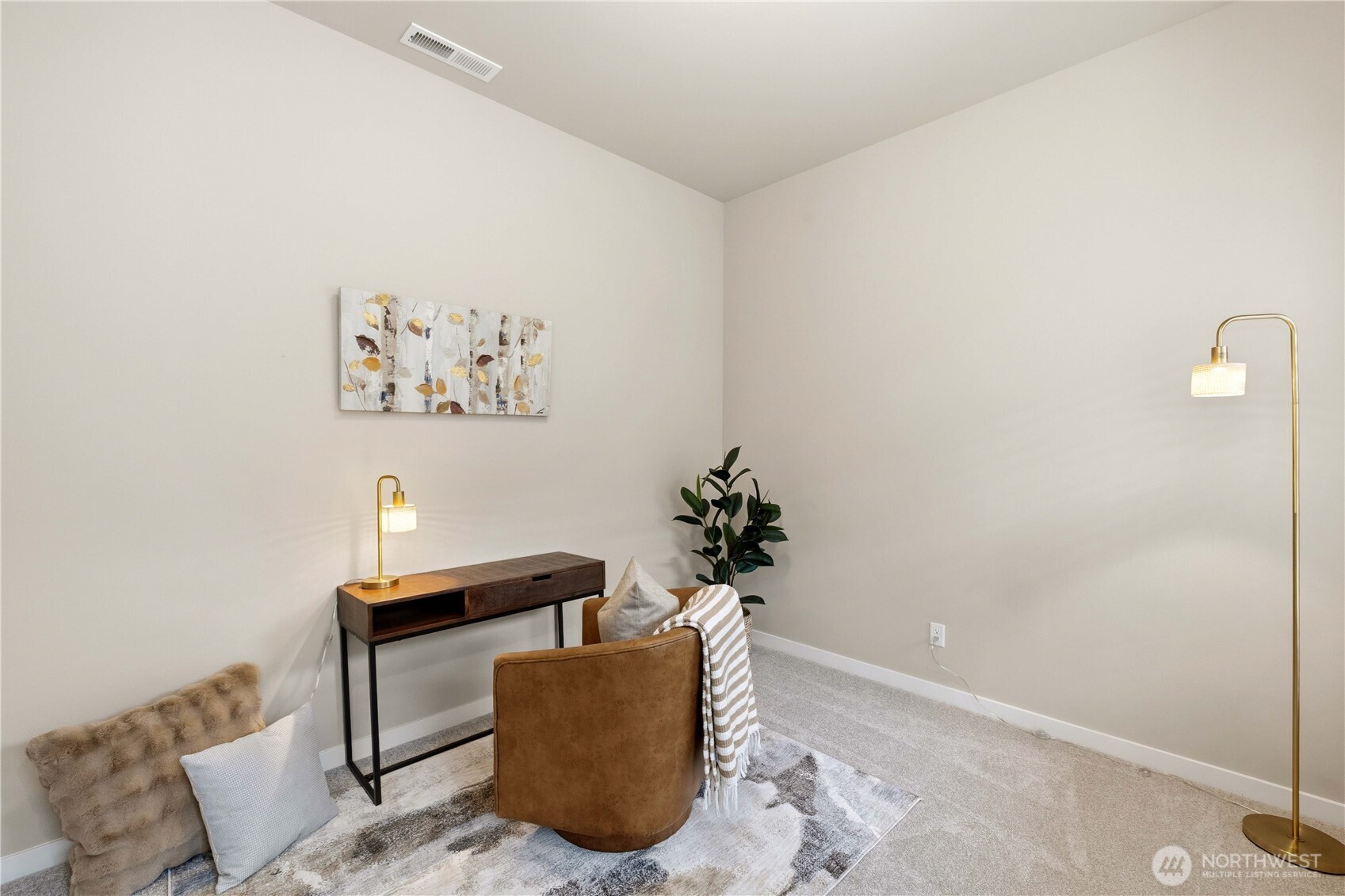23612 Se Aspen Street Property Photo 3