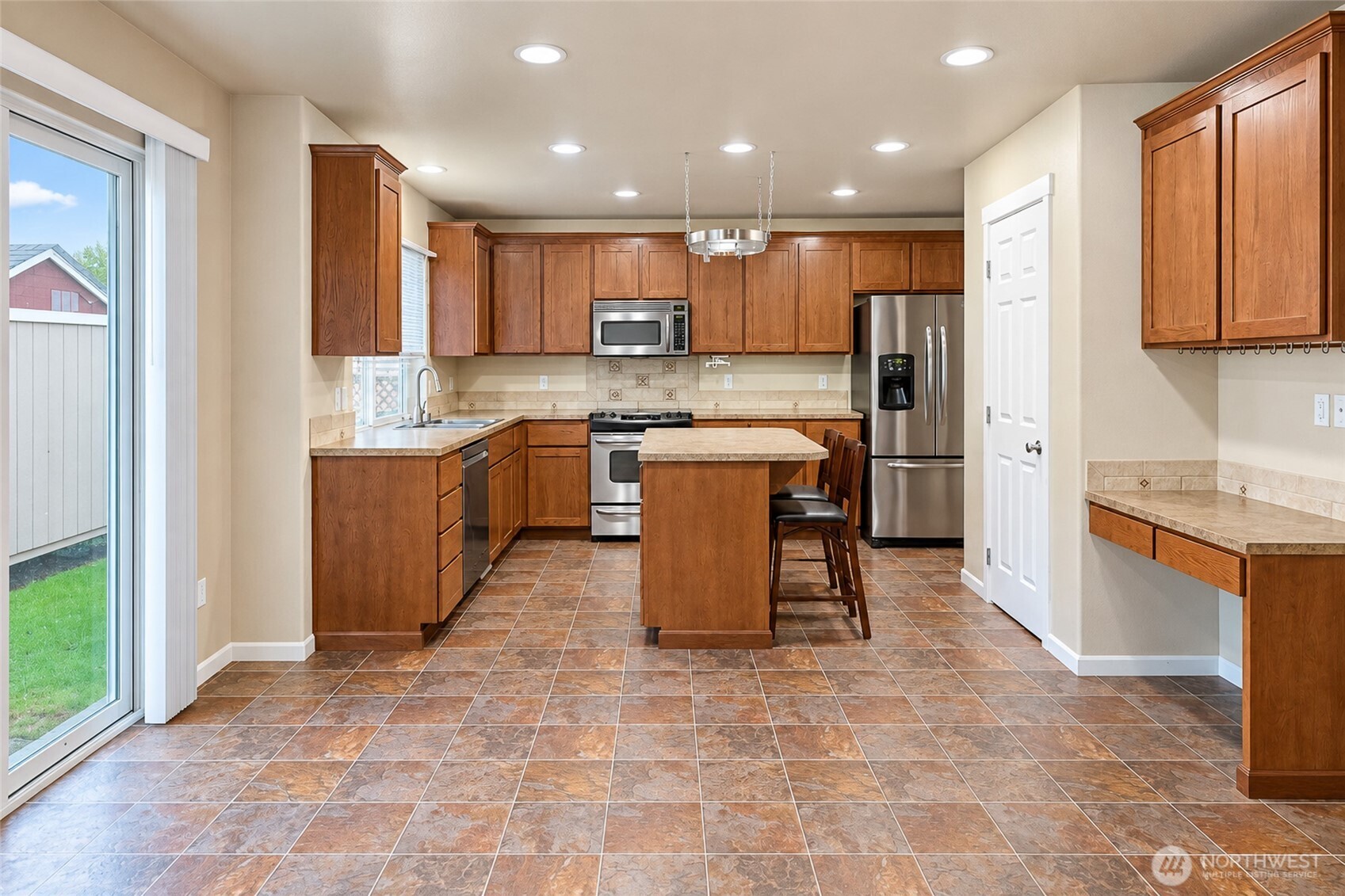 7035 Prism Street Property Photo 11