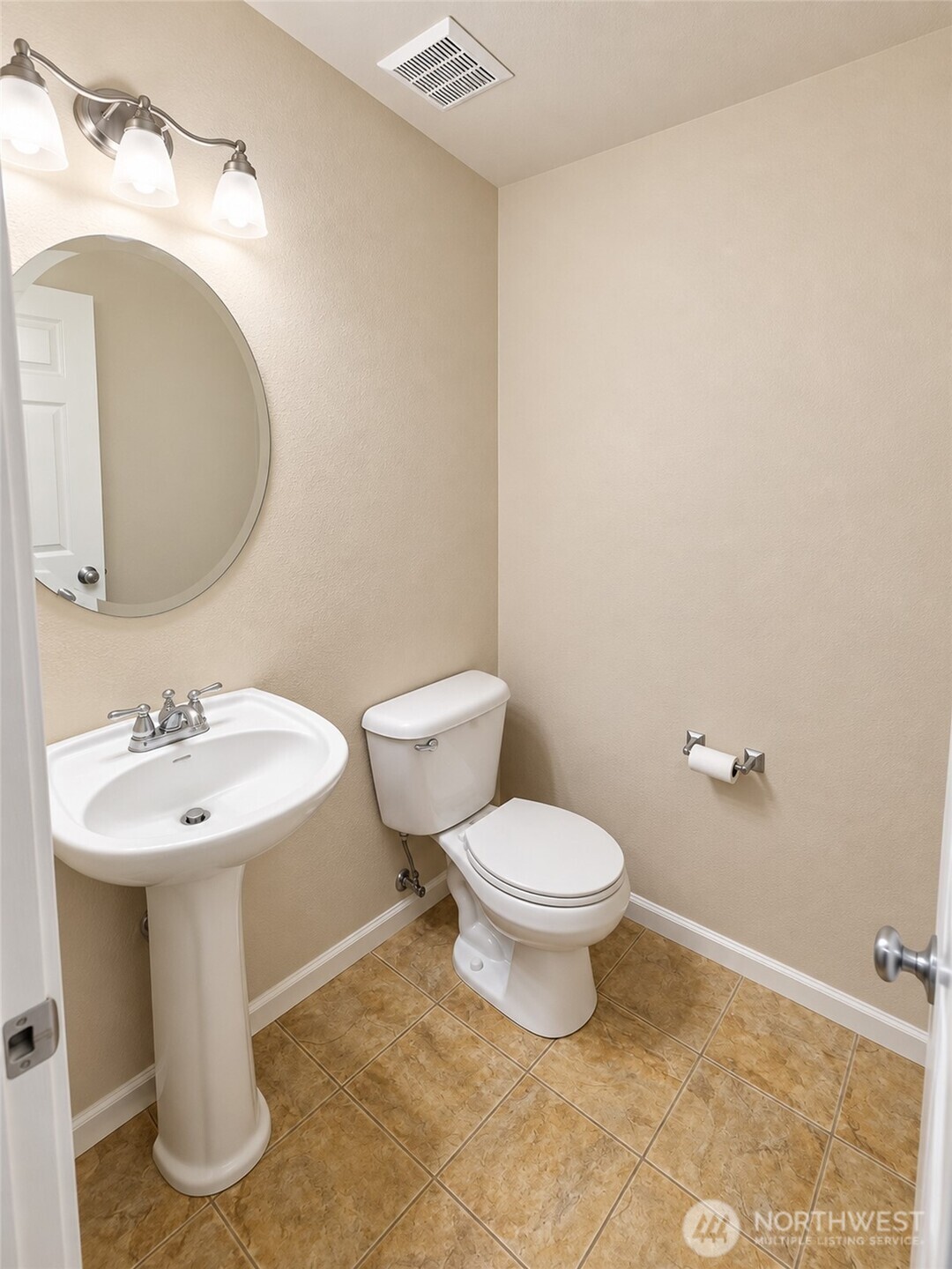 7035 Prism Street Property Photo 13
