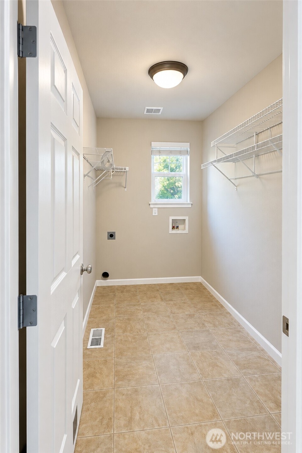 7035 Prism Street Property Photo 16