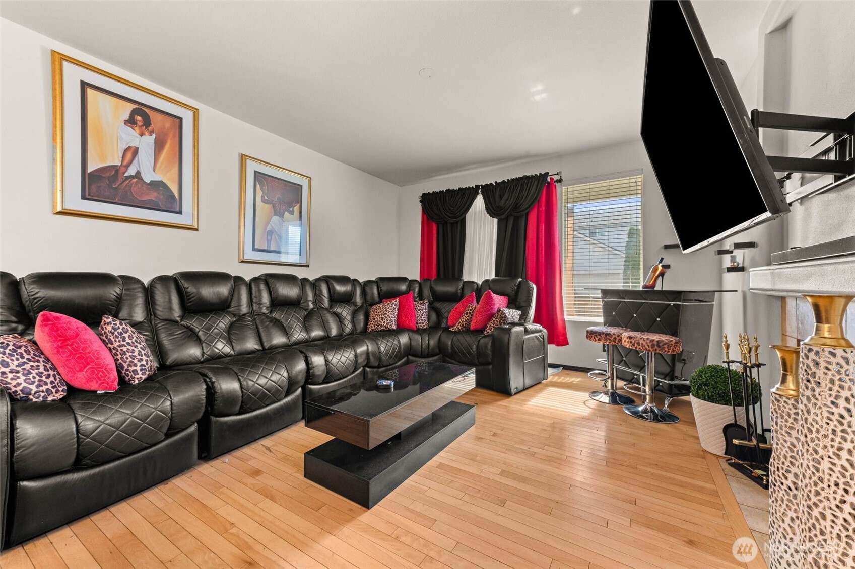 8533 Capstan Drive Property Photo 12