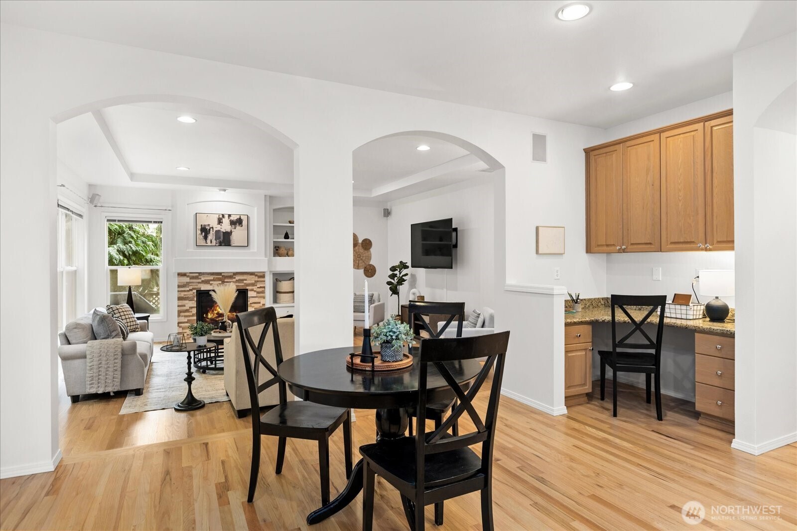 3100 145th Place Property Photo 12
