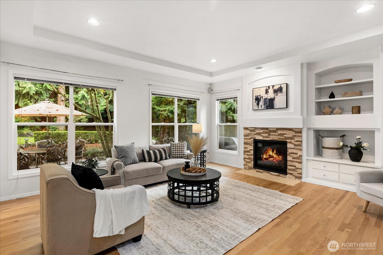 3100 145th Place Property Photo 16