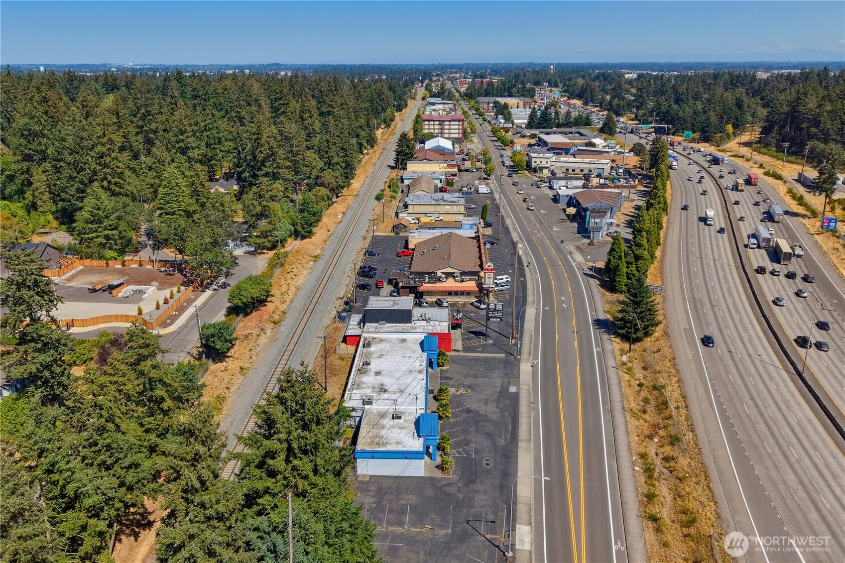 12930 Pacific Highway Property Photo 3