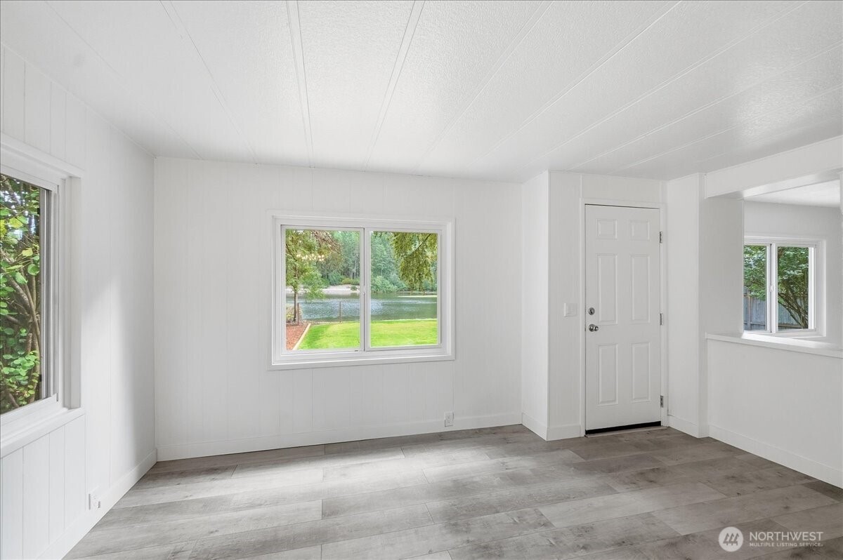 13309 146th Avenue Property Photo 5