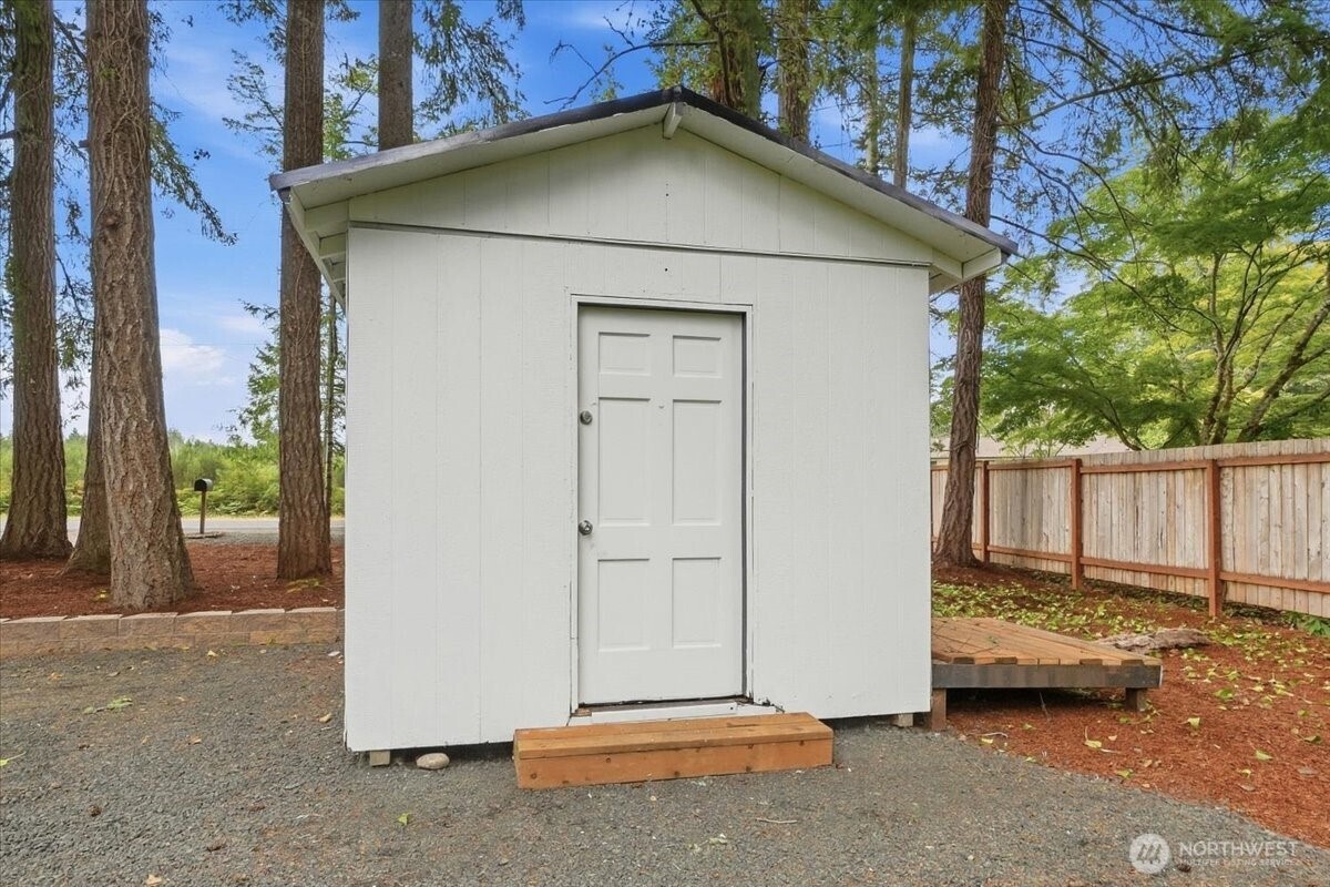 13309 146th Avenue Property Photo 32
