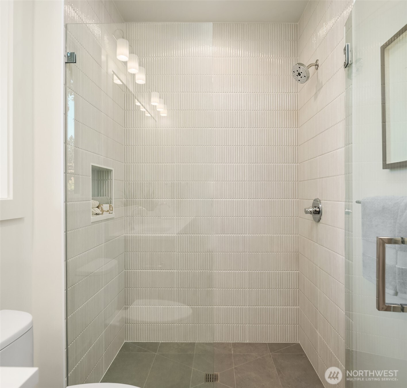 17716 Ne 12th Street Property Photo 25