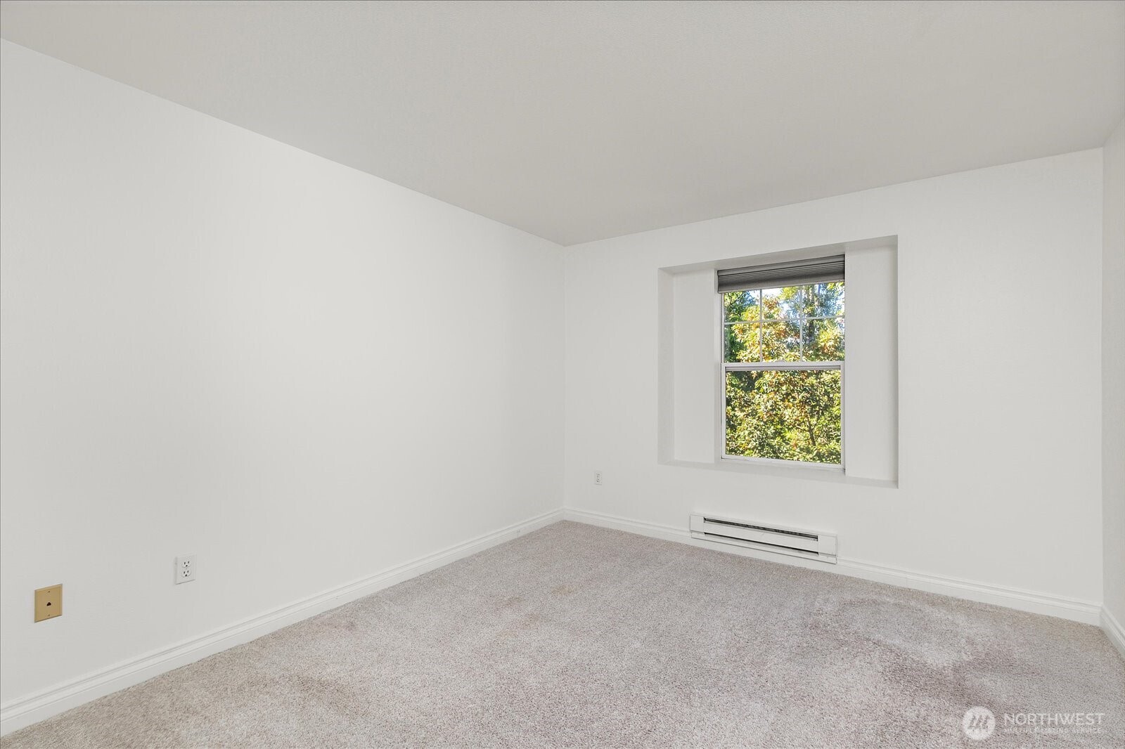 7711 Ne 175th Street 308 Property Photo 26