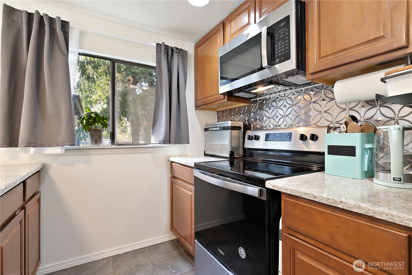 14116 Ne 78th Court Property Photo 8
